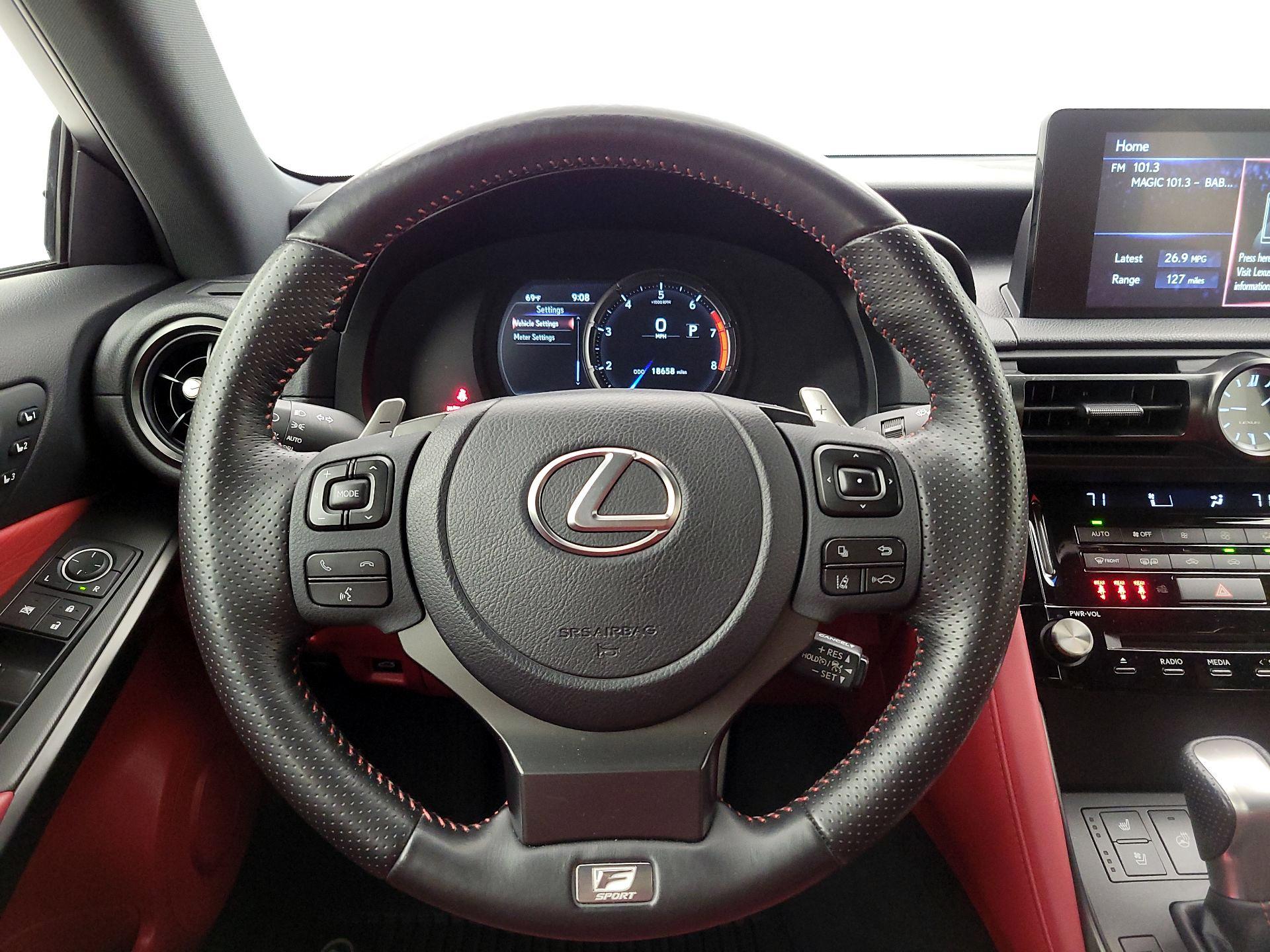 Thumbnail: 2023 Lexus IS - 10