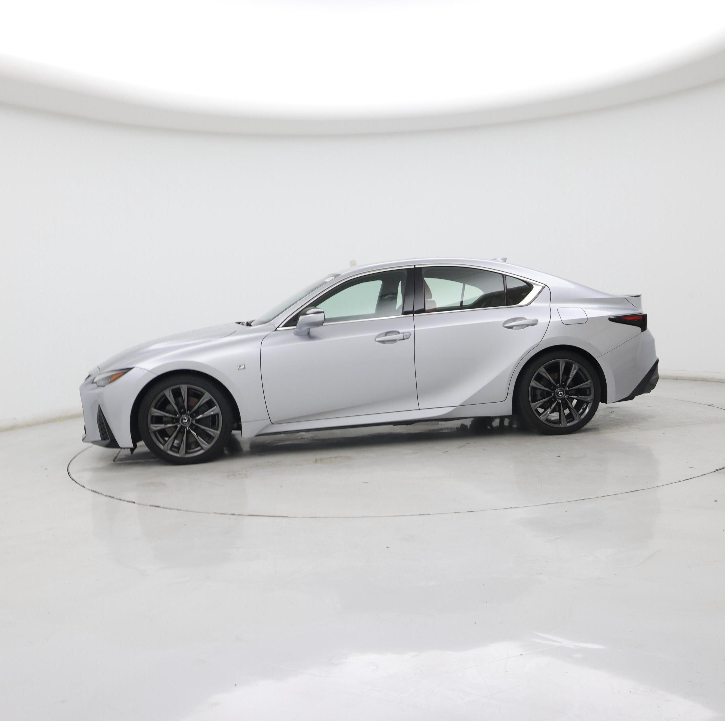 Thumbnail: 2023 Lexus IS - 3