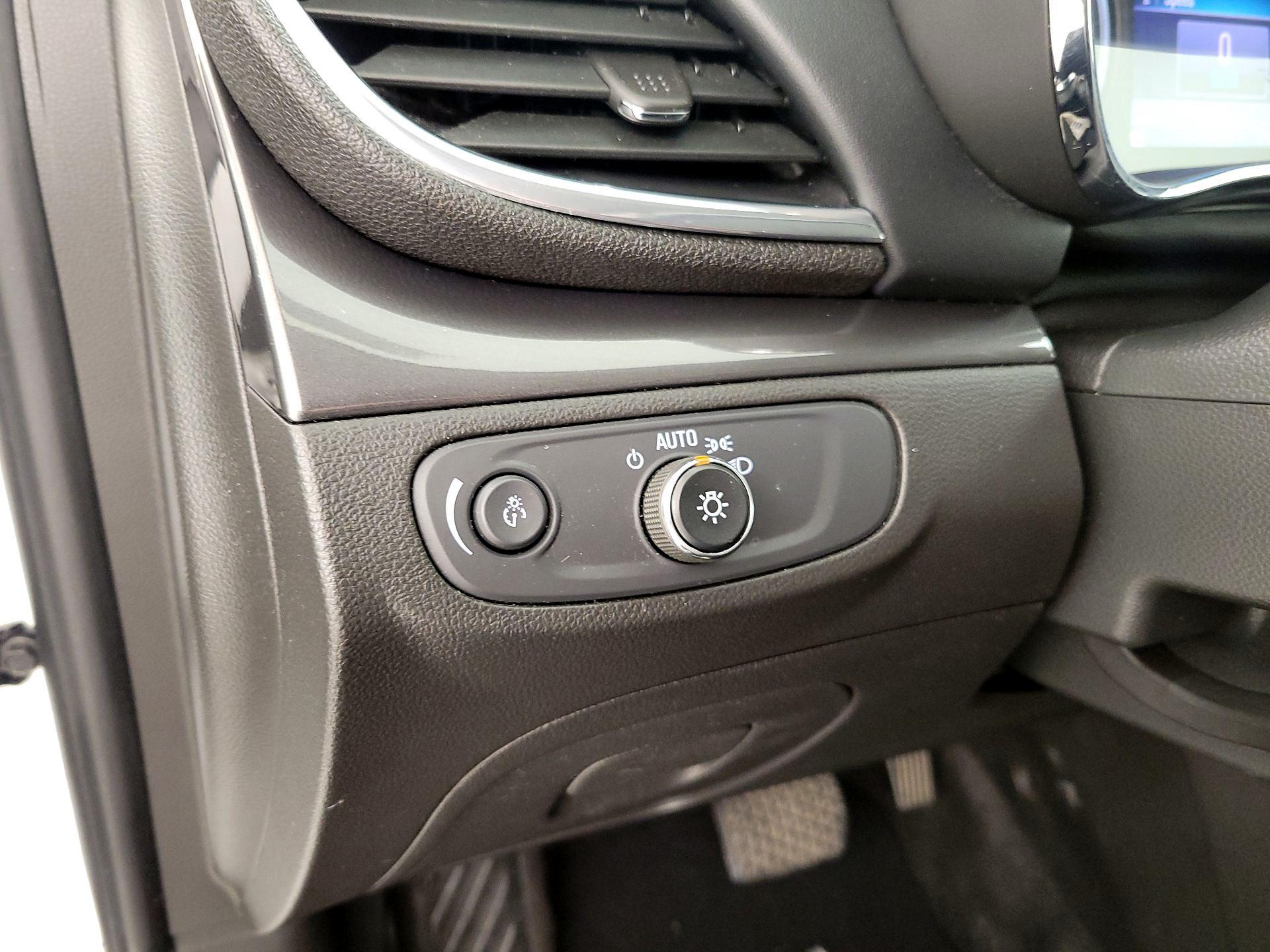 Thumbnail: 2019 Buick Encore - 13