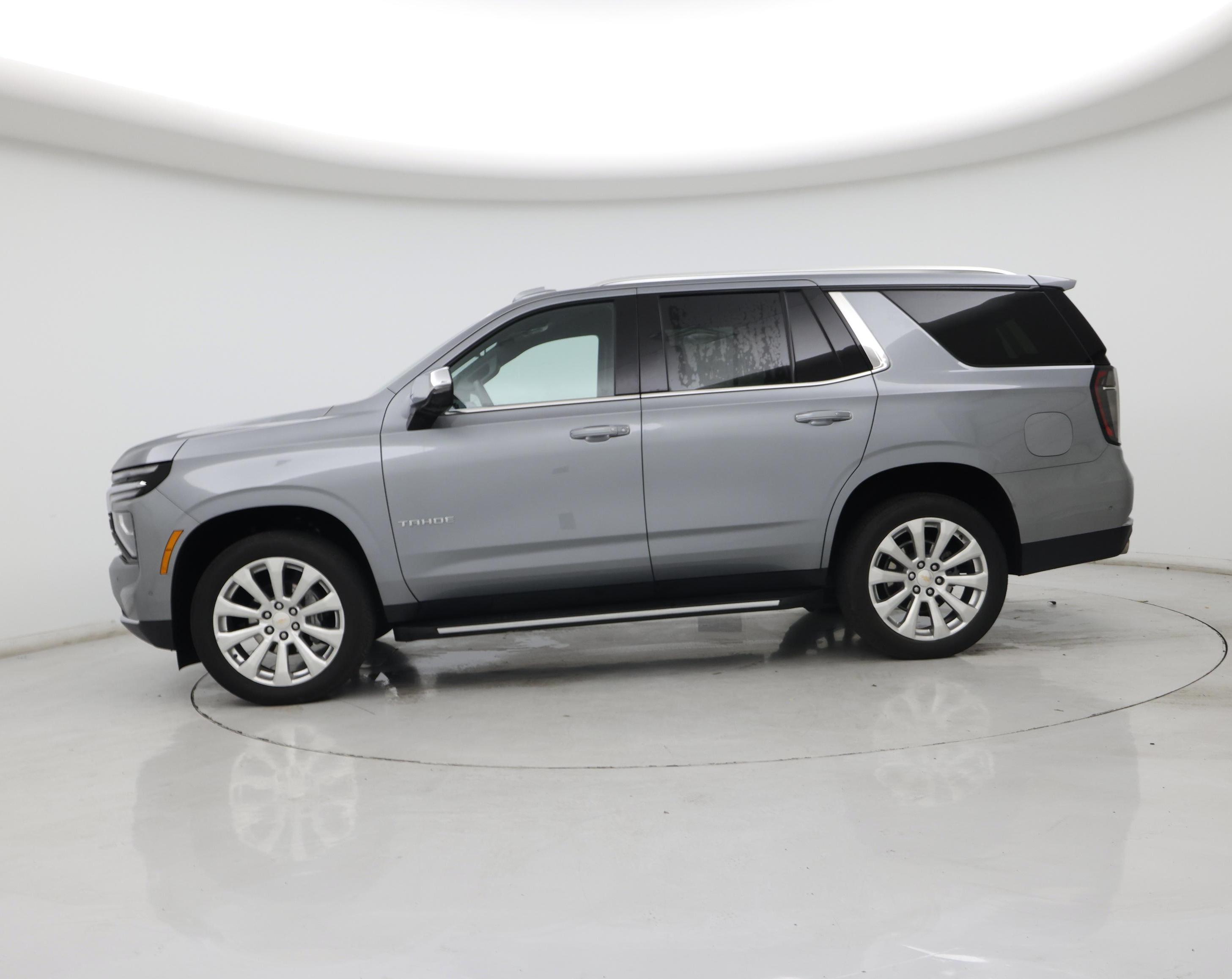 Thumbnail: 2025 Chevrolet Tahoe - 3