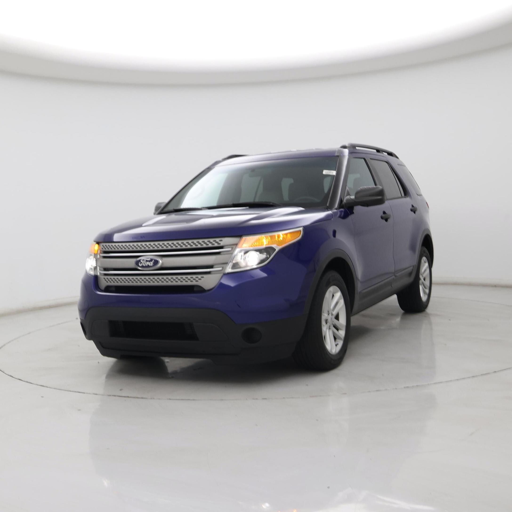 Thumbnail: 2015 Ford Explorer - 4