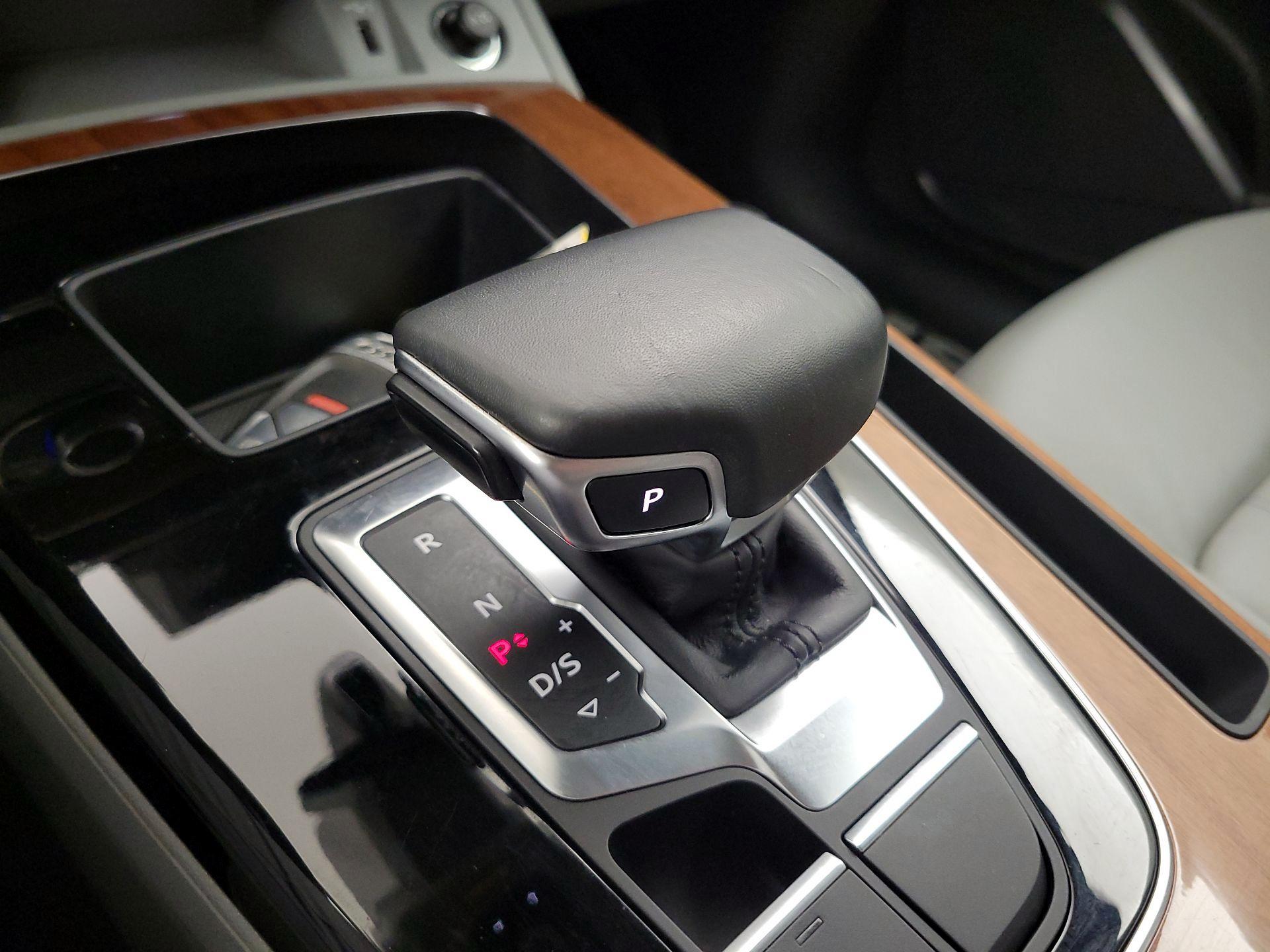 Thumbnail: 2021 Audi Q5 - 17