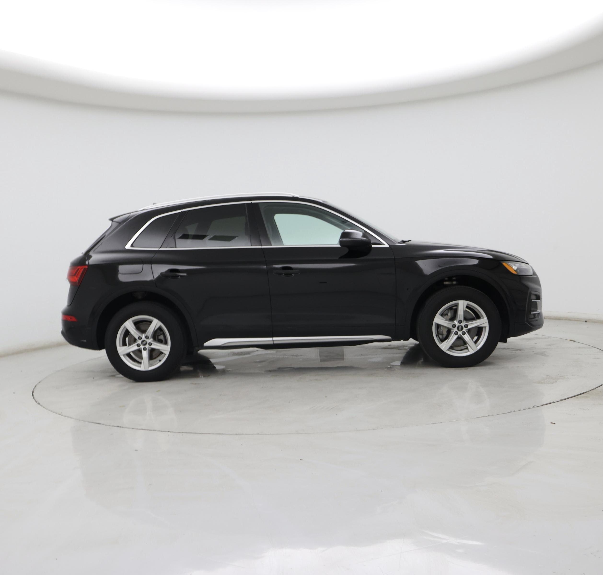 Thumbnail: 2021 Audi Q5 - 7