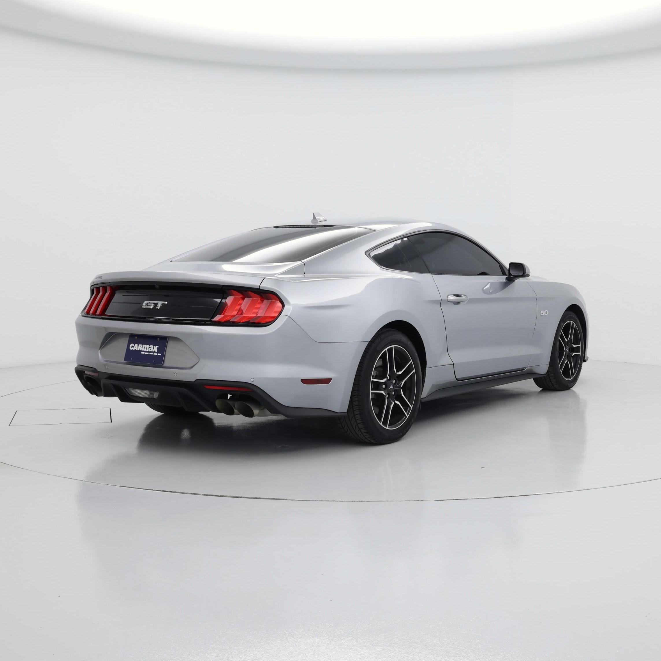 Thumbnail: 2022 Ford Mustang - 8