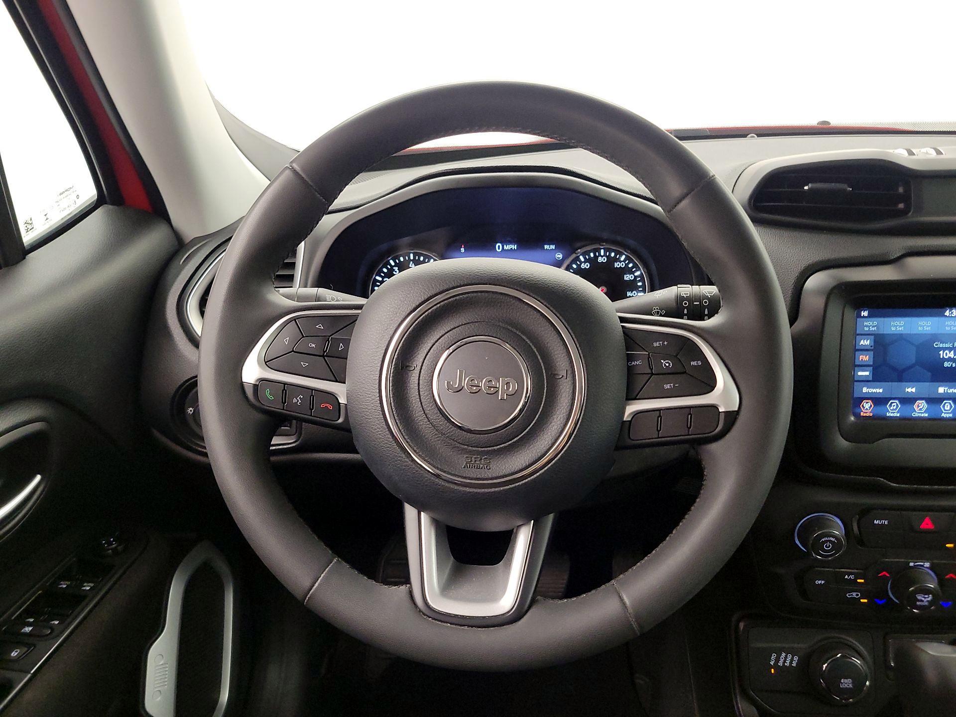 Thumbnail: 2021 Jeep Renegade - 10