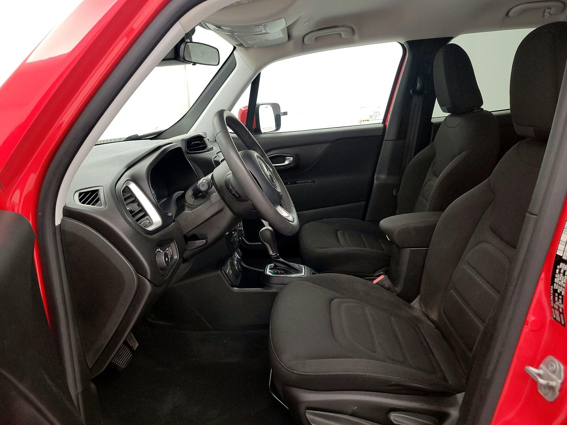 Thumbnail: 2021 Jeep Renegade - 11