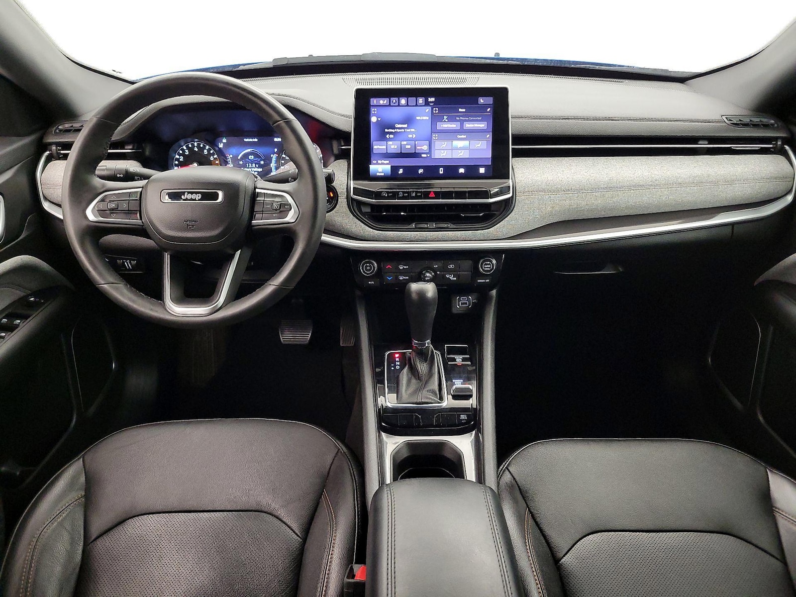 2023 Jeep Compass Latitude Lux - Photo 10