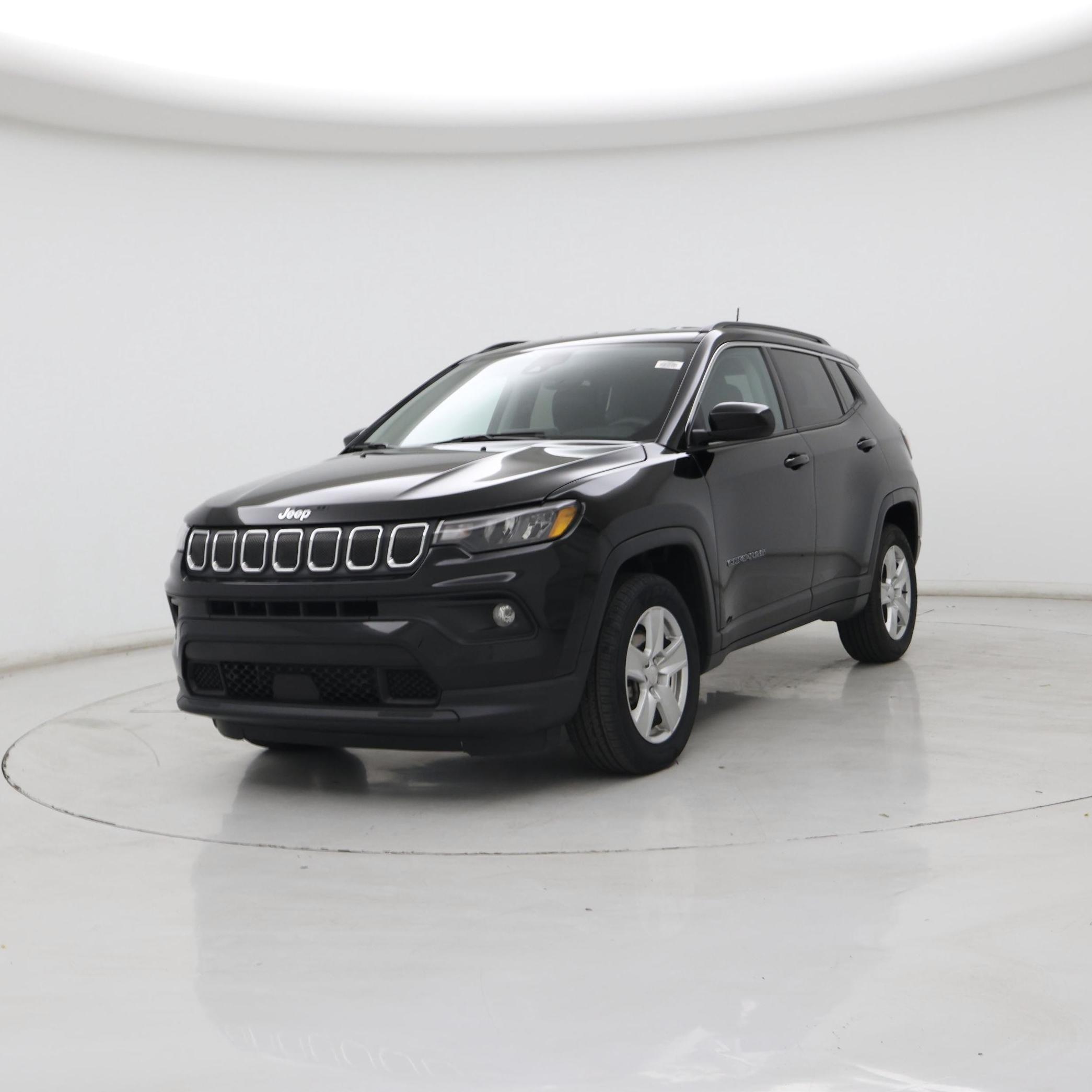 Thumbnail: 2022 Jeep Compass - 4