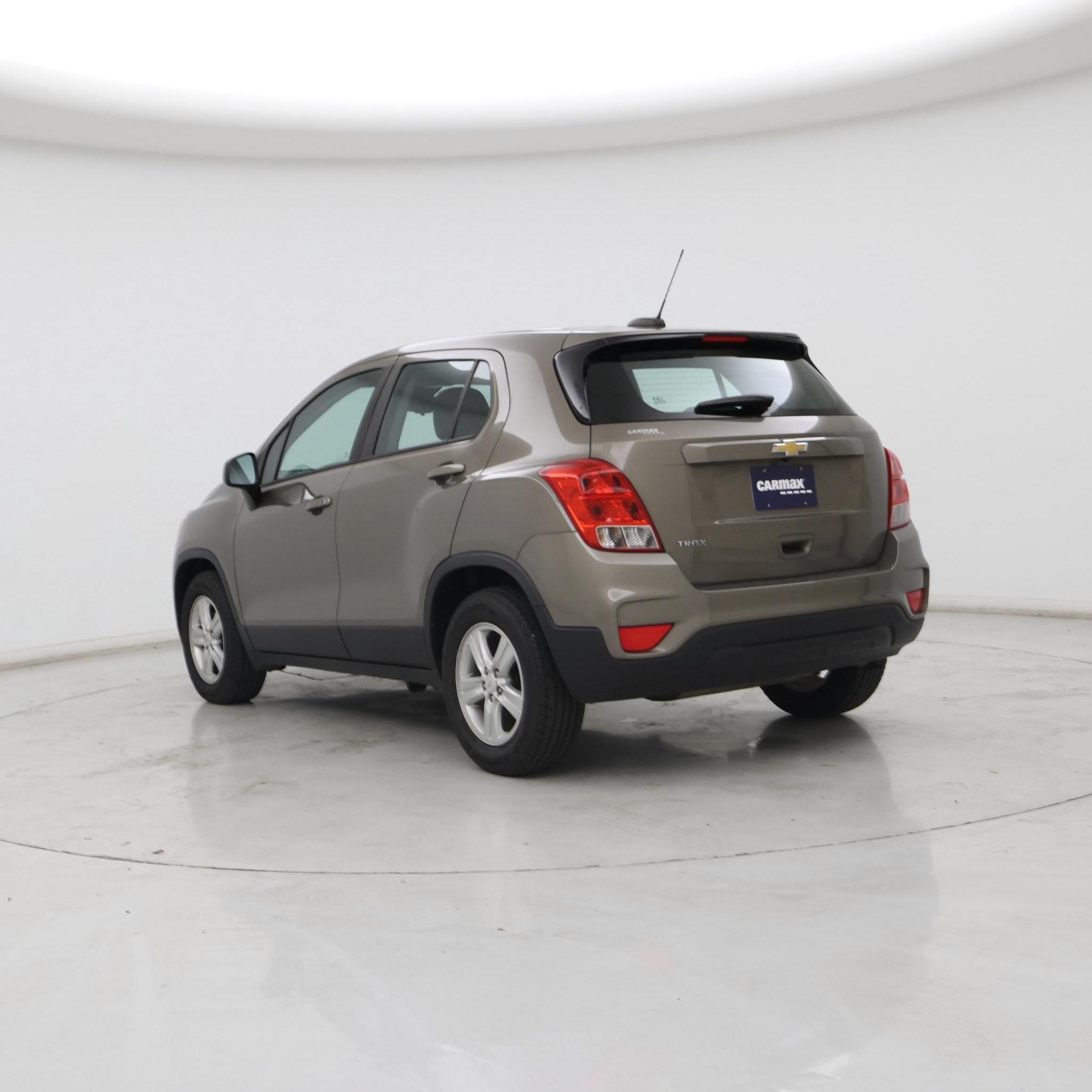 Thumbnail: 2021 Chevrolet Trax - 2