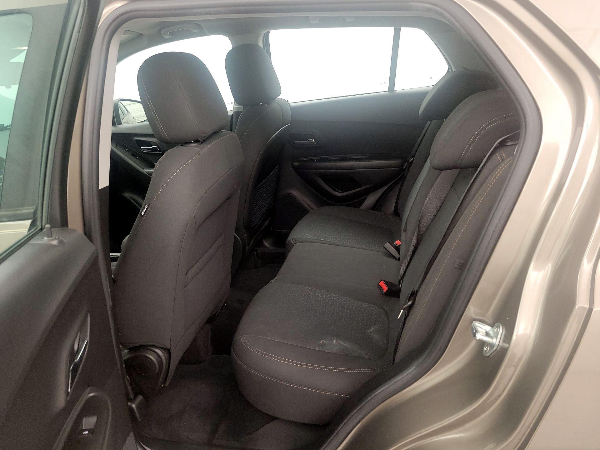 Thumbnail: 2021 Chevrolet Trax - 19