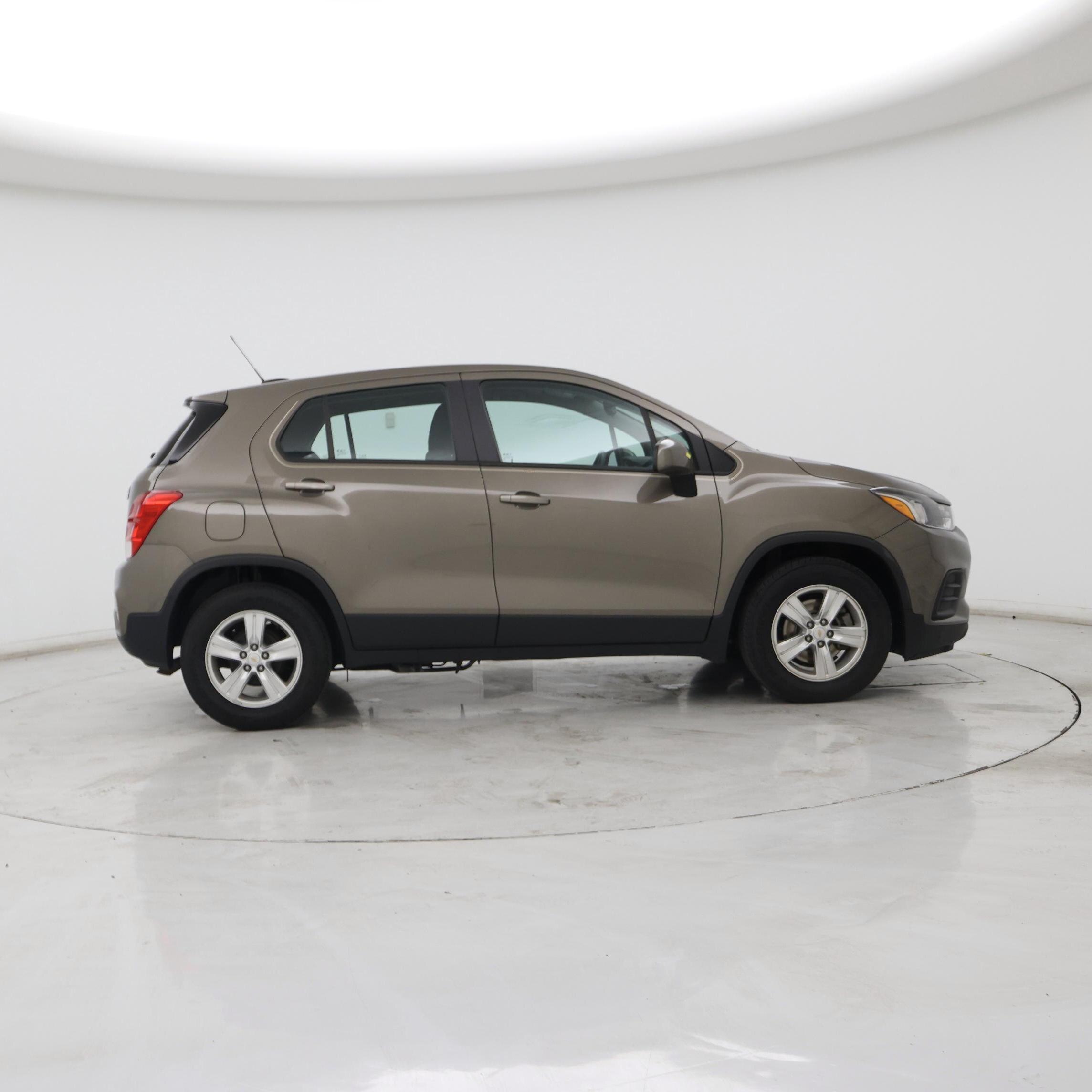 Thumbnail: 2021 Chevrolet Trax - 7