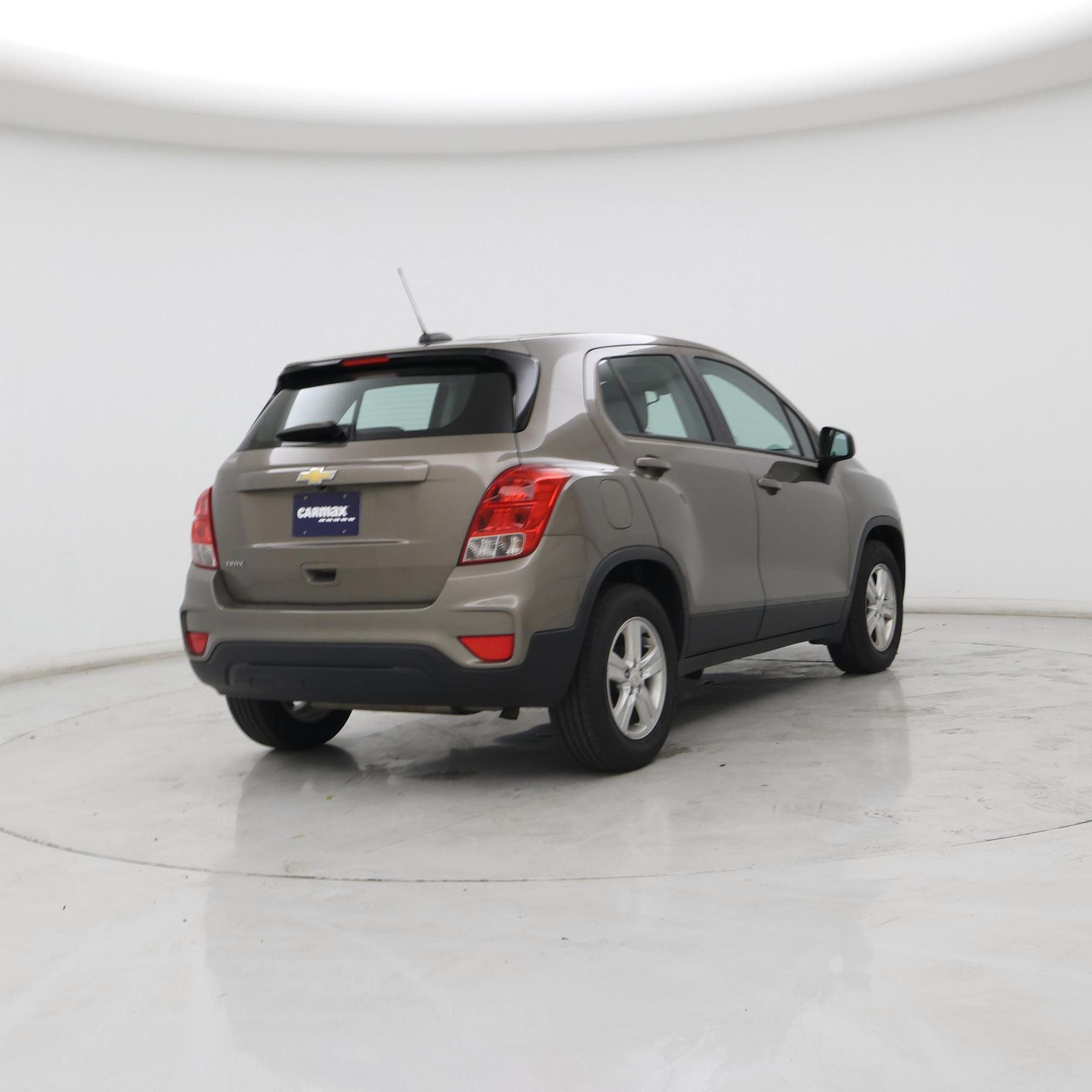 Thumbnail: 2021 Chevrolet Trax - 8
