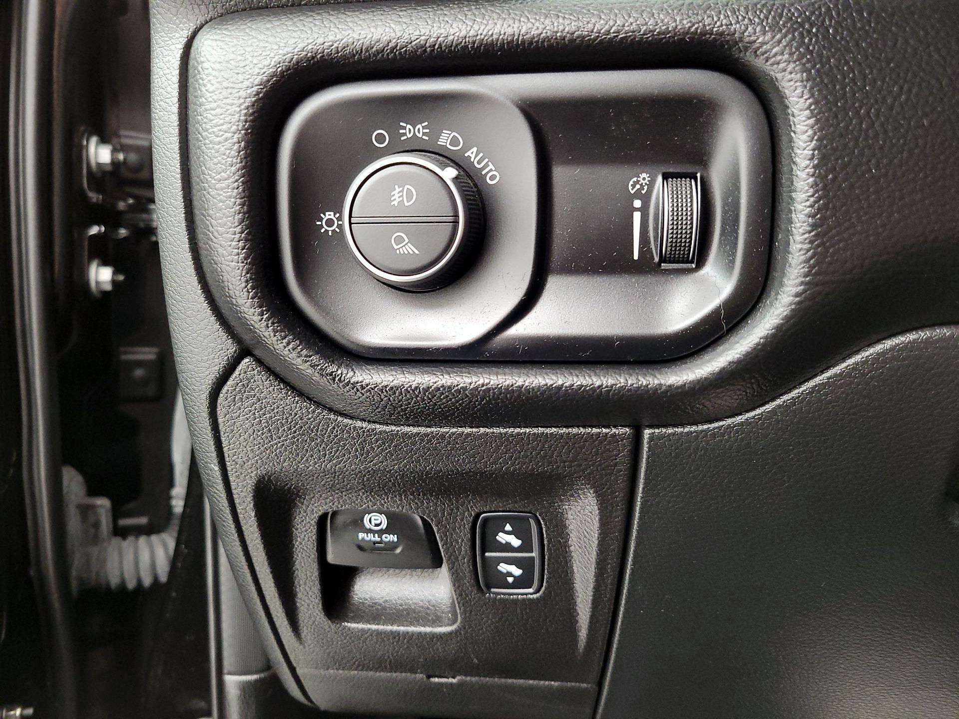Thumbnail: 2022 RAM 1500 - 13