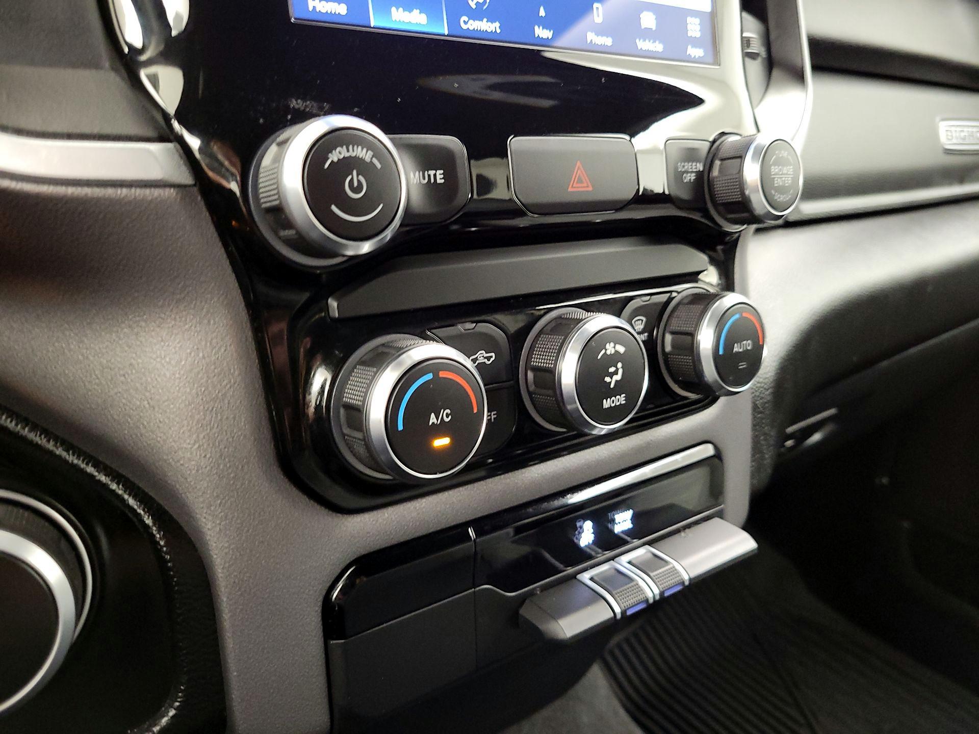 Thumbnail: 2022 RAM 1500 - 17