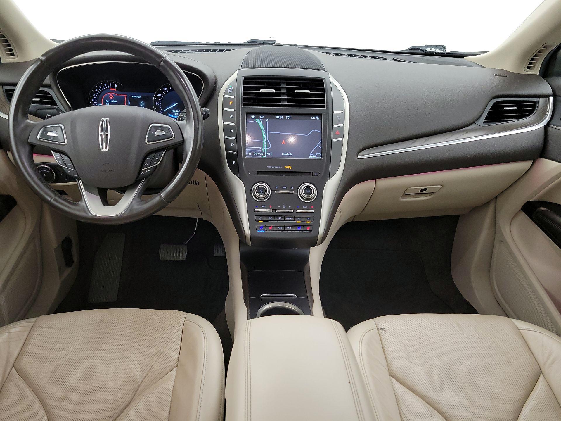 Thumbnail: 2018 Lincoln MKC - 9