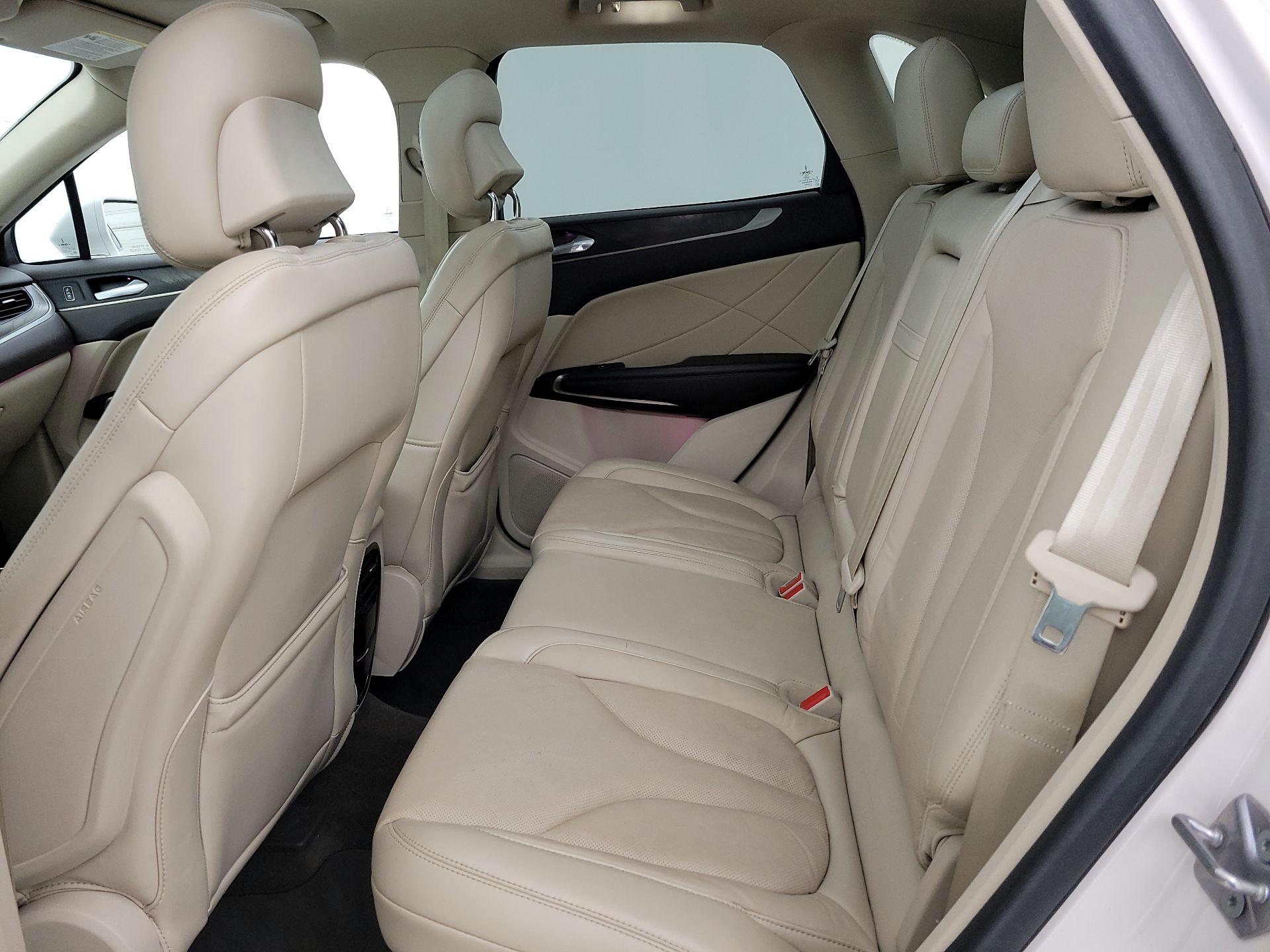 Thumbnail: 2018 Lincoln MKC - 20