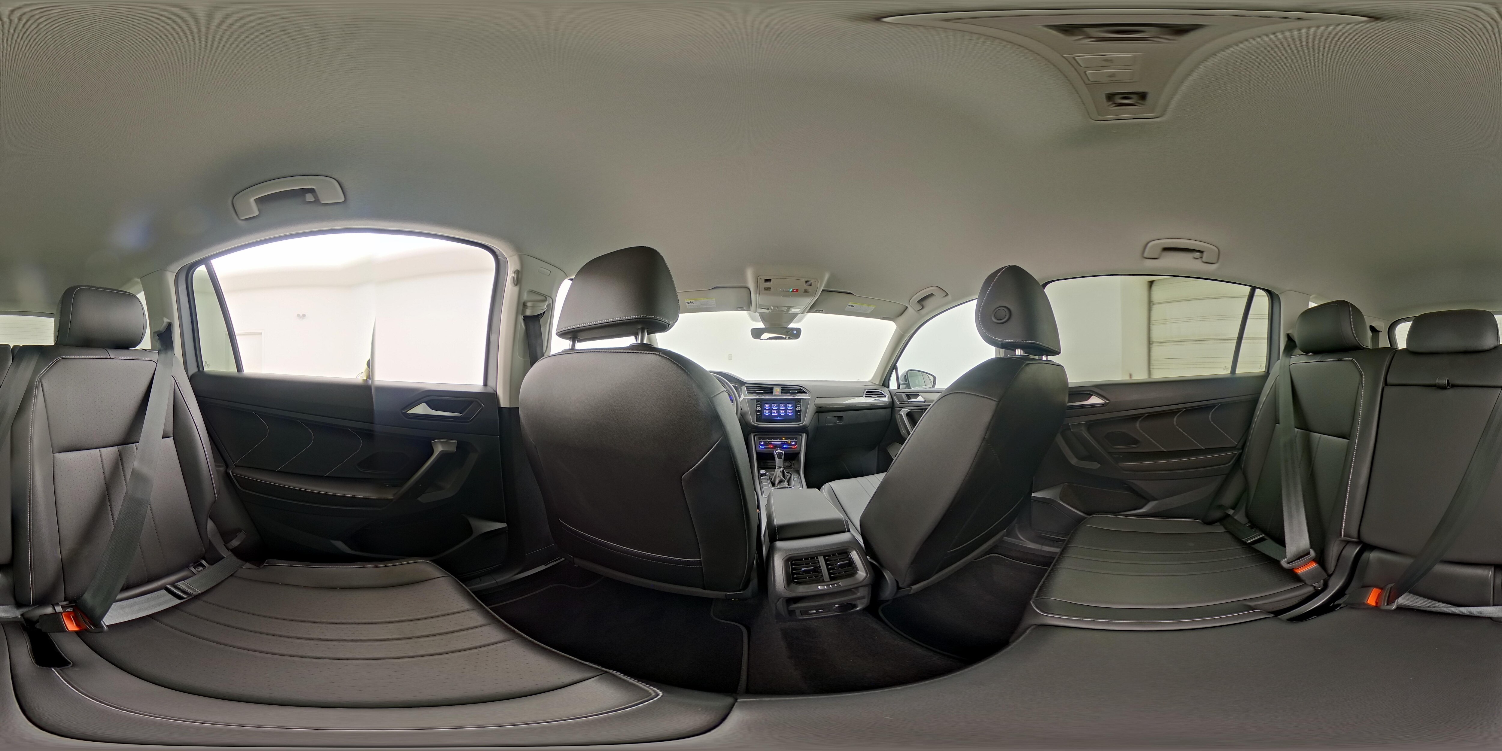 2023 Volkswagen Tiguan SE - Photo 24