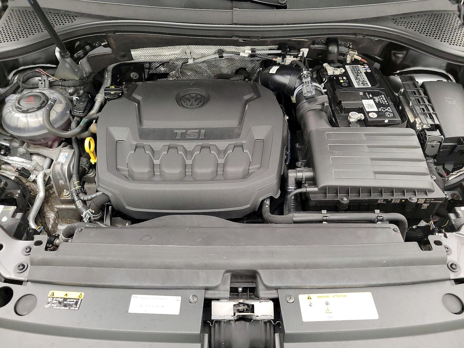 2023 Volkswagen Tiguan SE - Photo 21