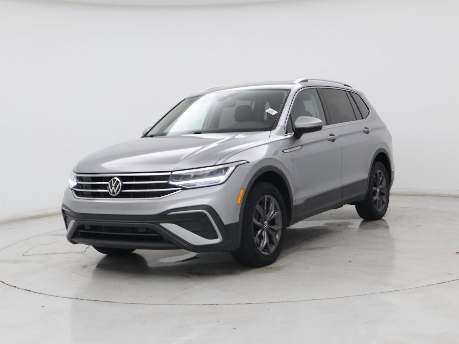 2023 Volkswagen Tiguan SE - Photo 5