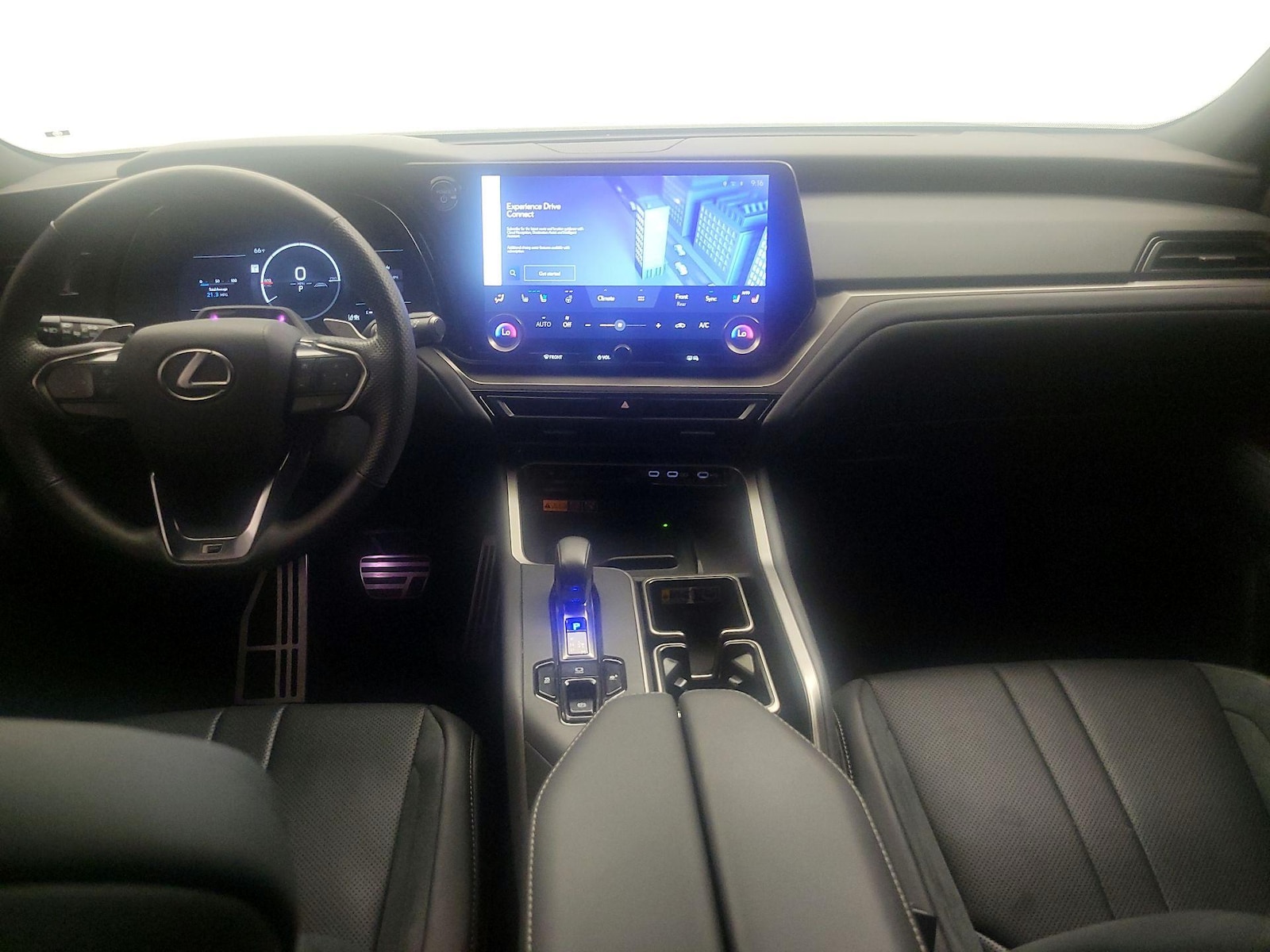2024 Lexus TX Hybrid 500h - Photo 10