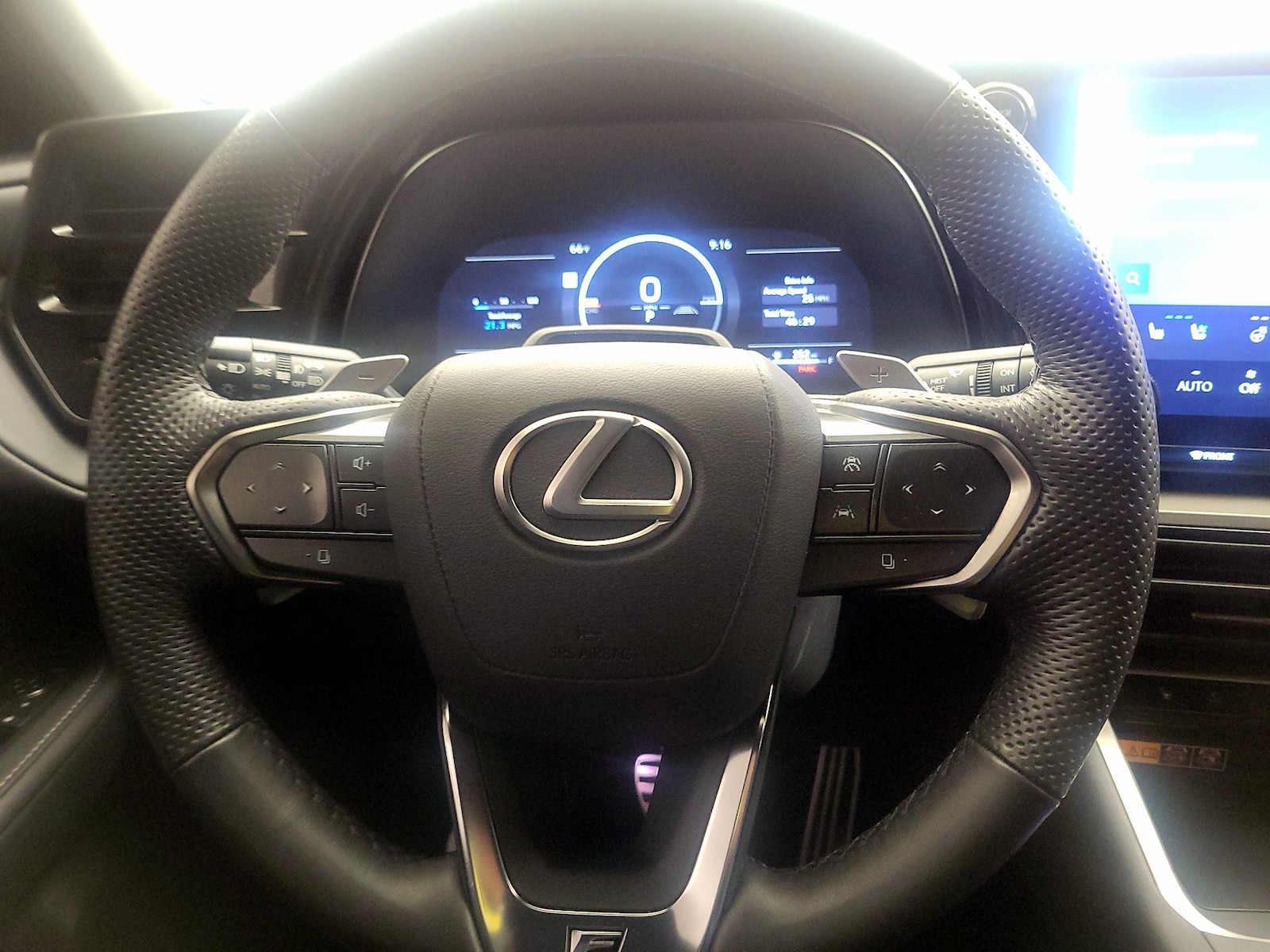 2024 Lexus TX Hybrid 500h - Photo 11
