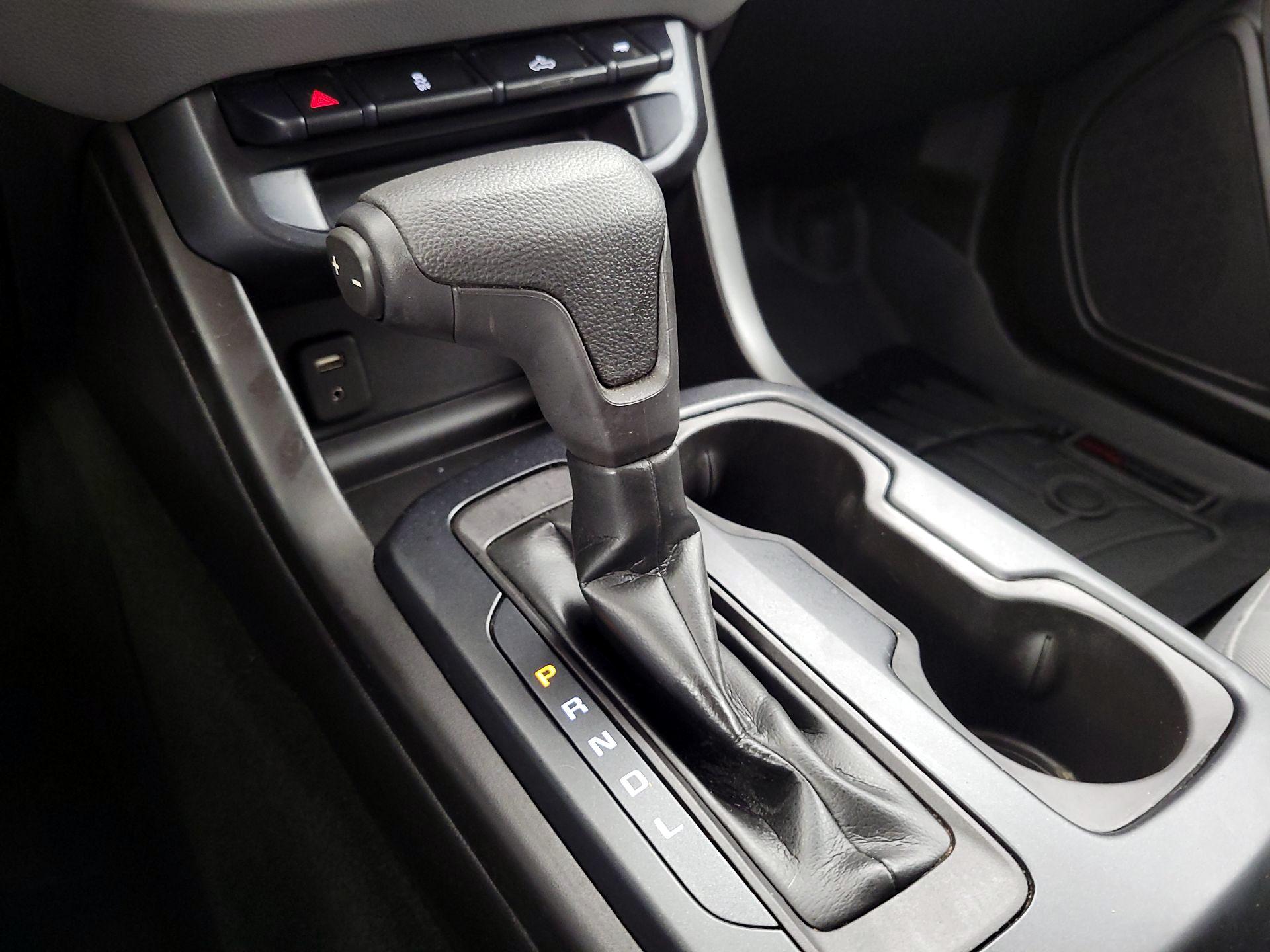 Thumbnail: 2018 Chevrolet Colorado - 17