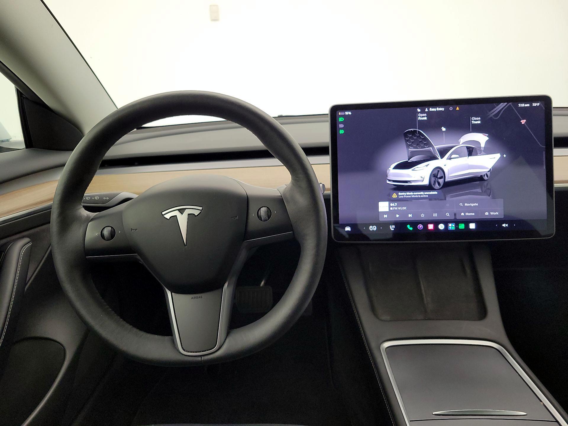 Thumbnail: 2023 Tesla Model 3 - 9