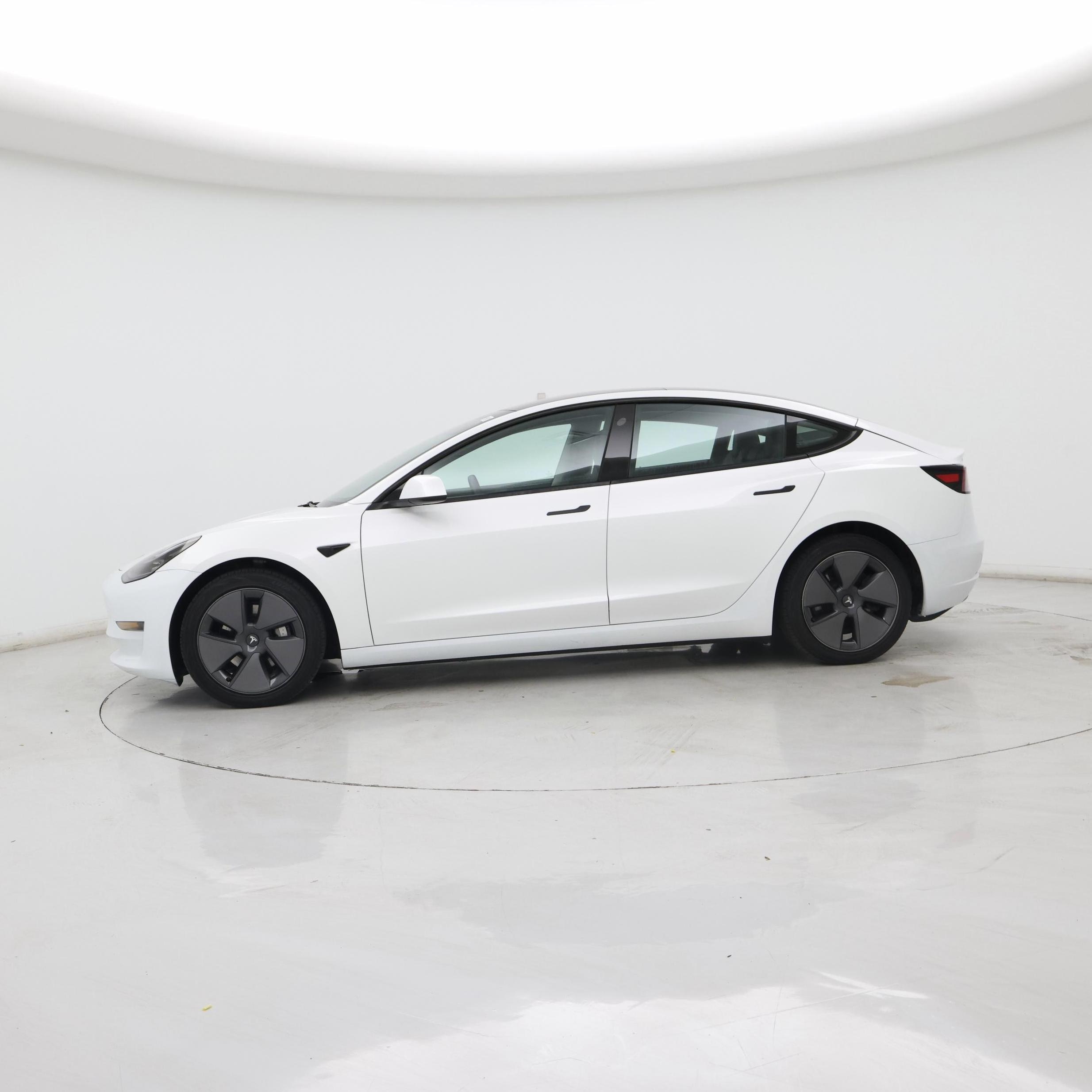 Thumbnail: 2023 Tesla Model 3 - 3