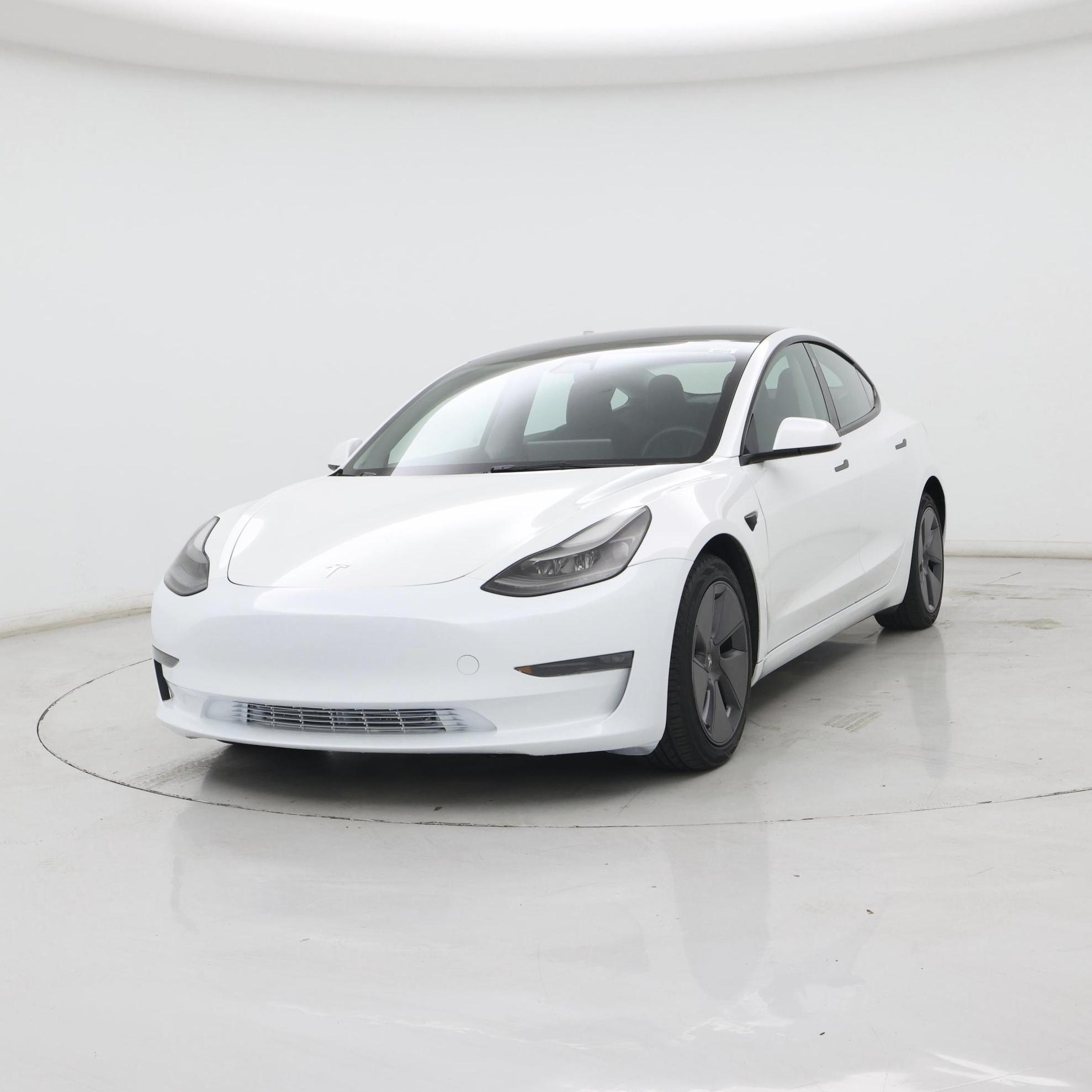 Thumbnail: 2023 Tesla Model 3 - 4