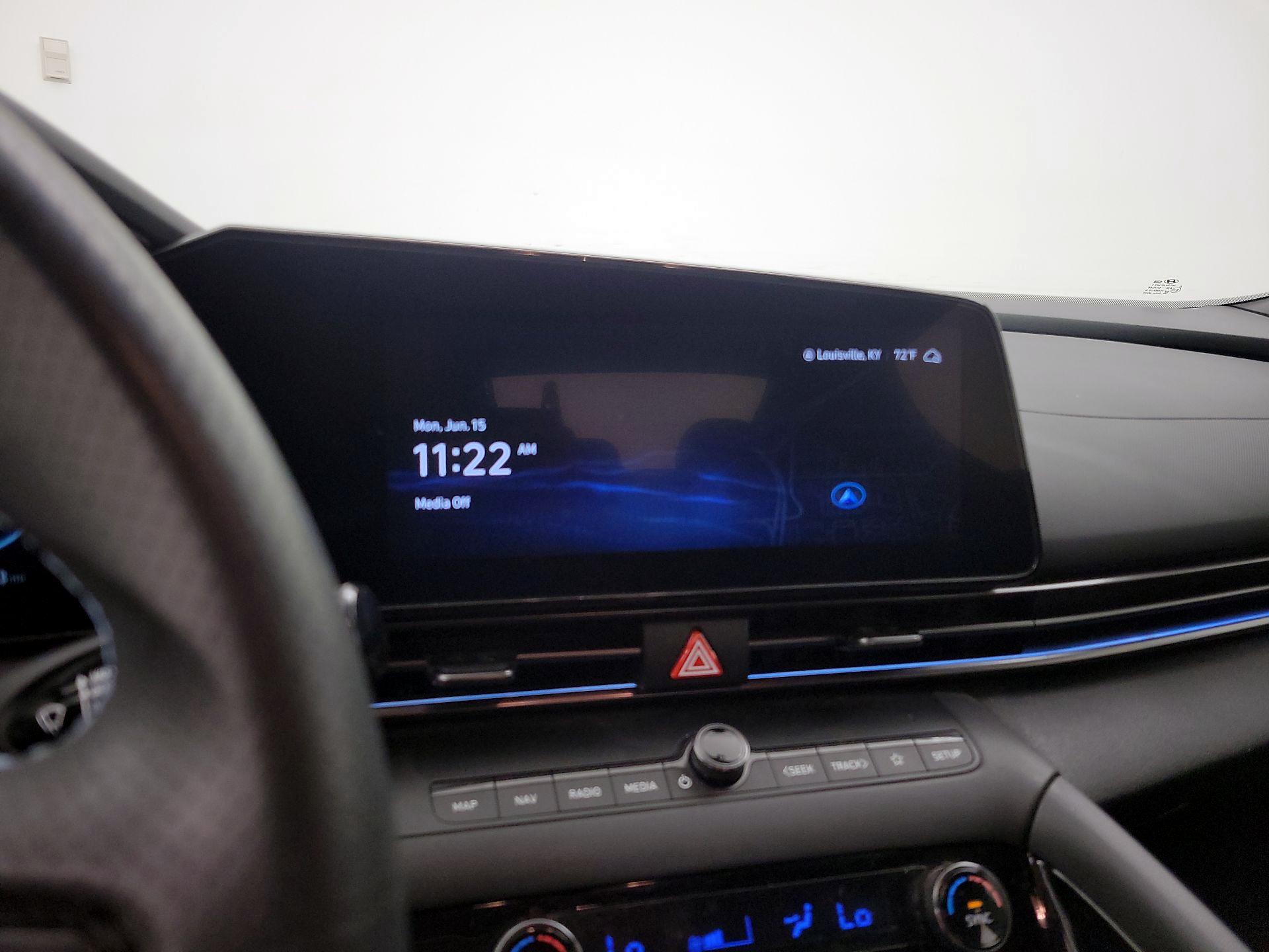 Thumbnail: 2023 Hyundai Elantra - 15