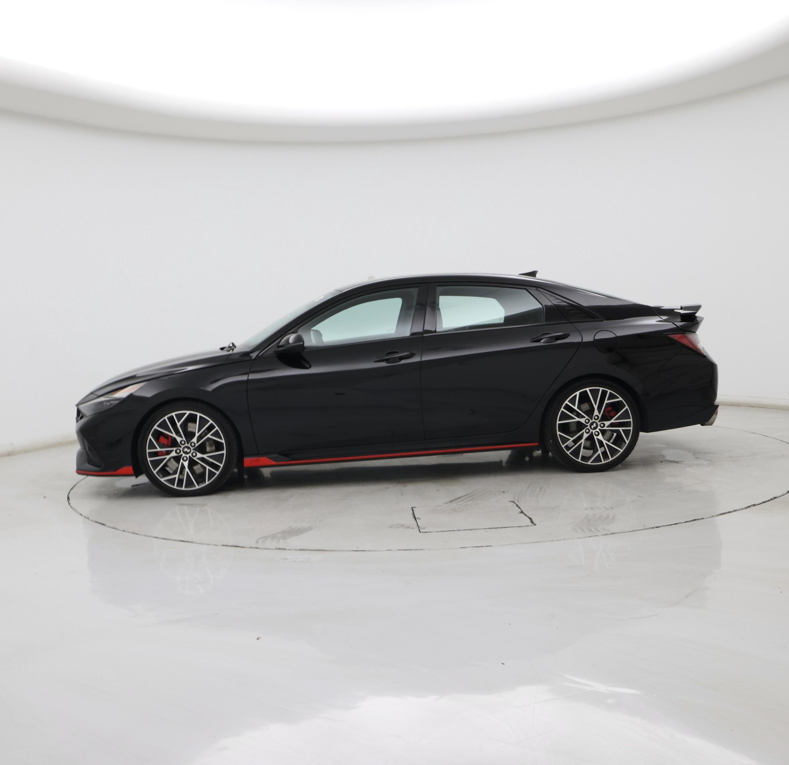 Thumbnail: 2023 Hyundai Elantra - 3