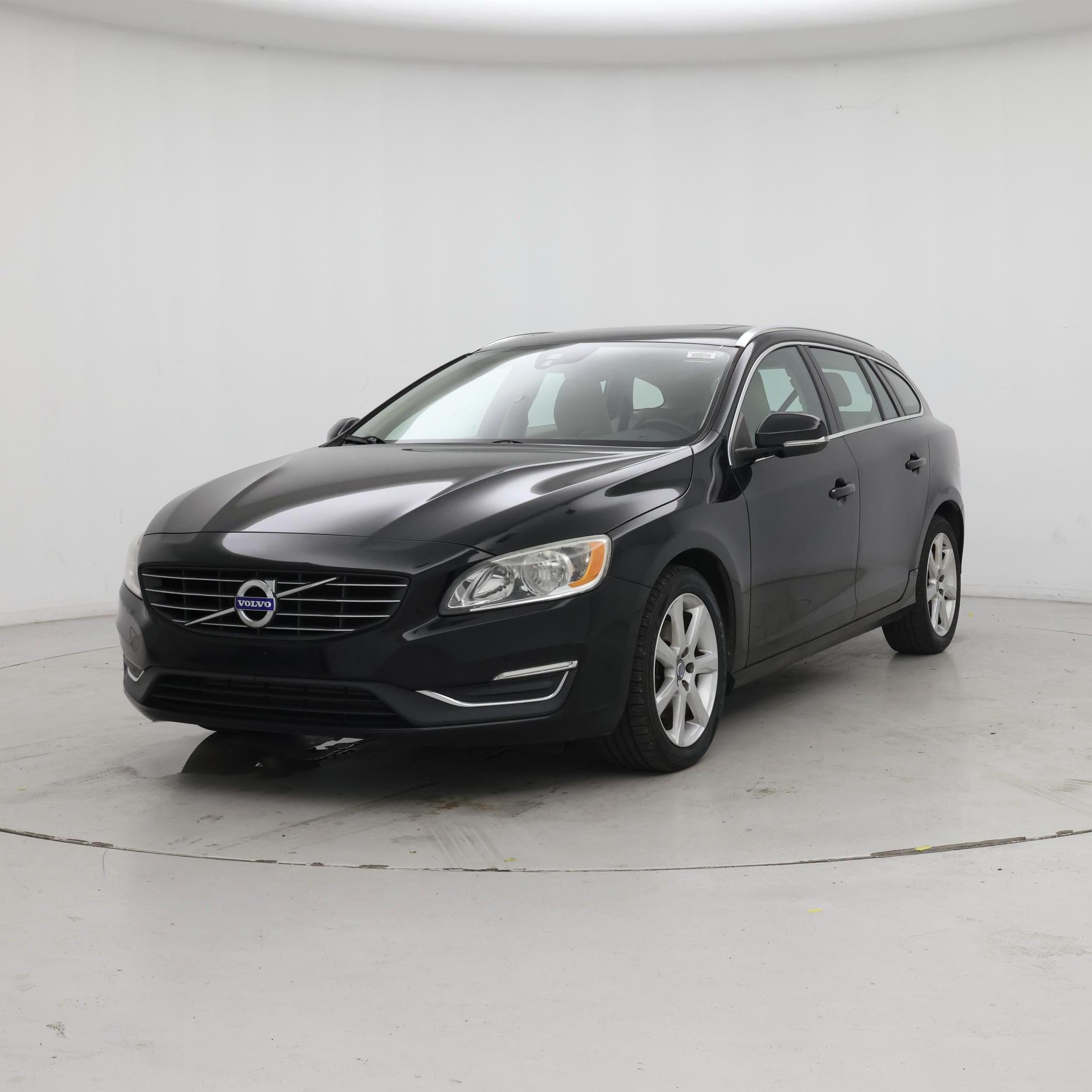 Thumbnail: 2016 Volvo V60 - 4