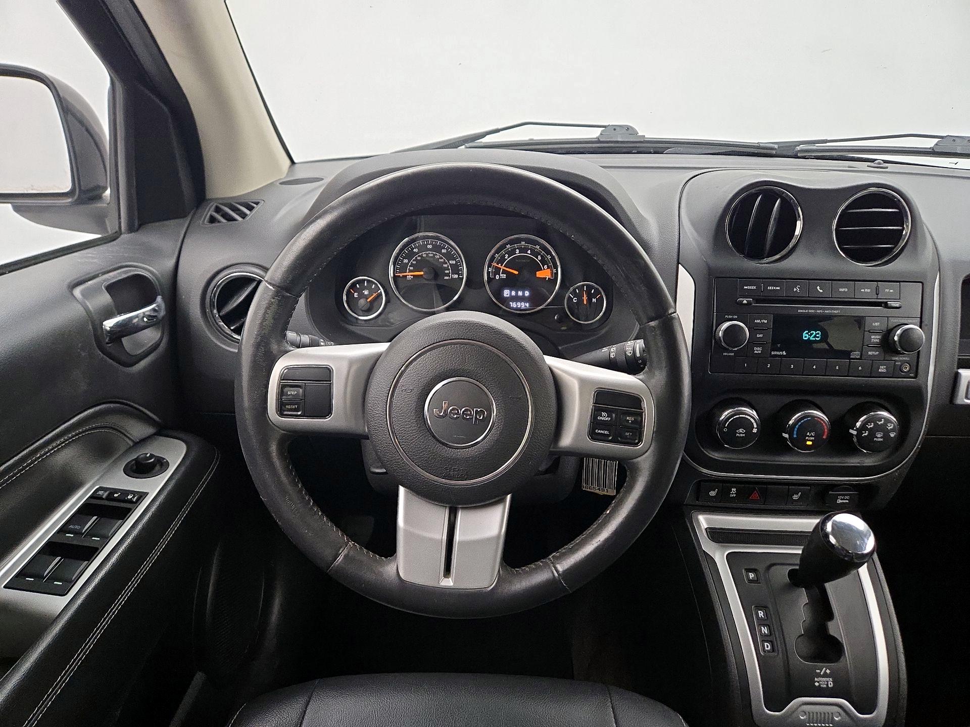 Thumbnail: 2016 Jeep Compass - 10