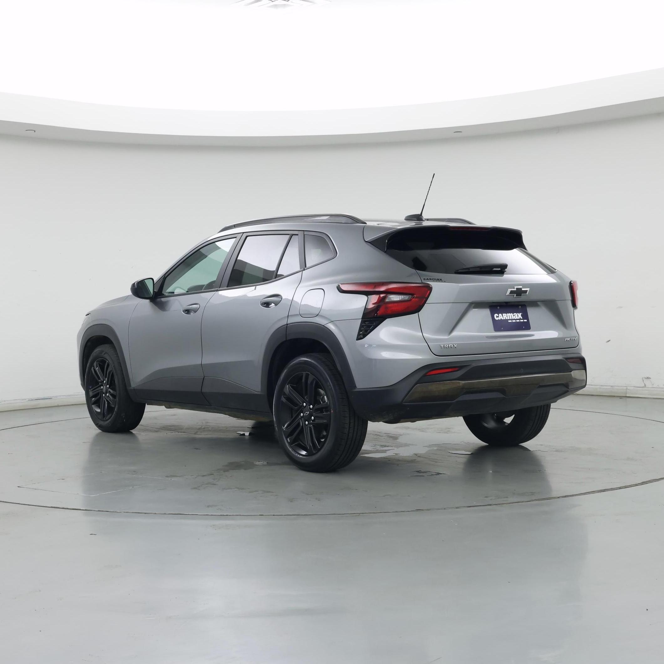 Thumbnail: 2025 Chevrolet Trax - 2