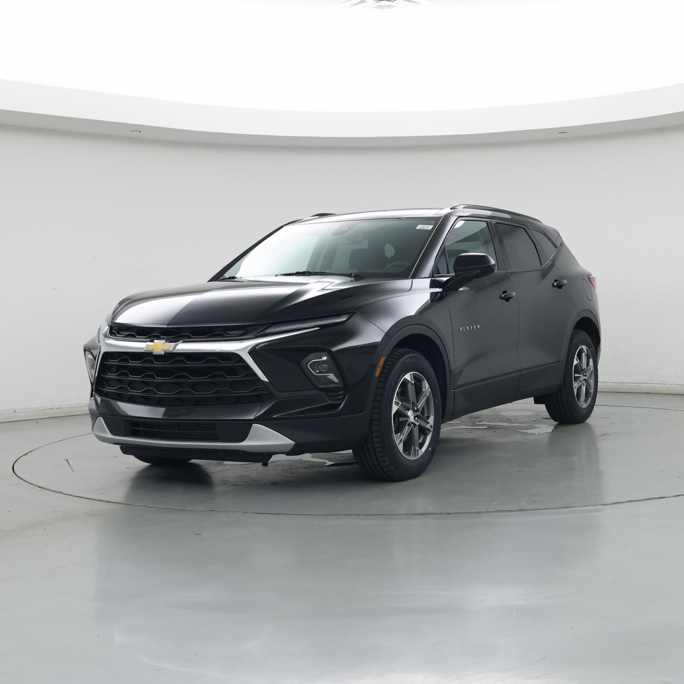 Thumbnail: 2023 Chevrolet Blazer - 4