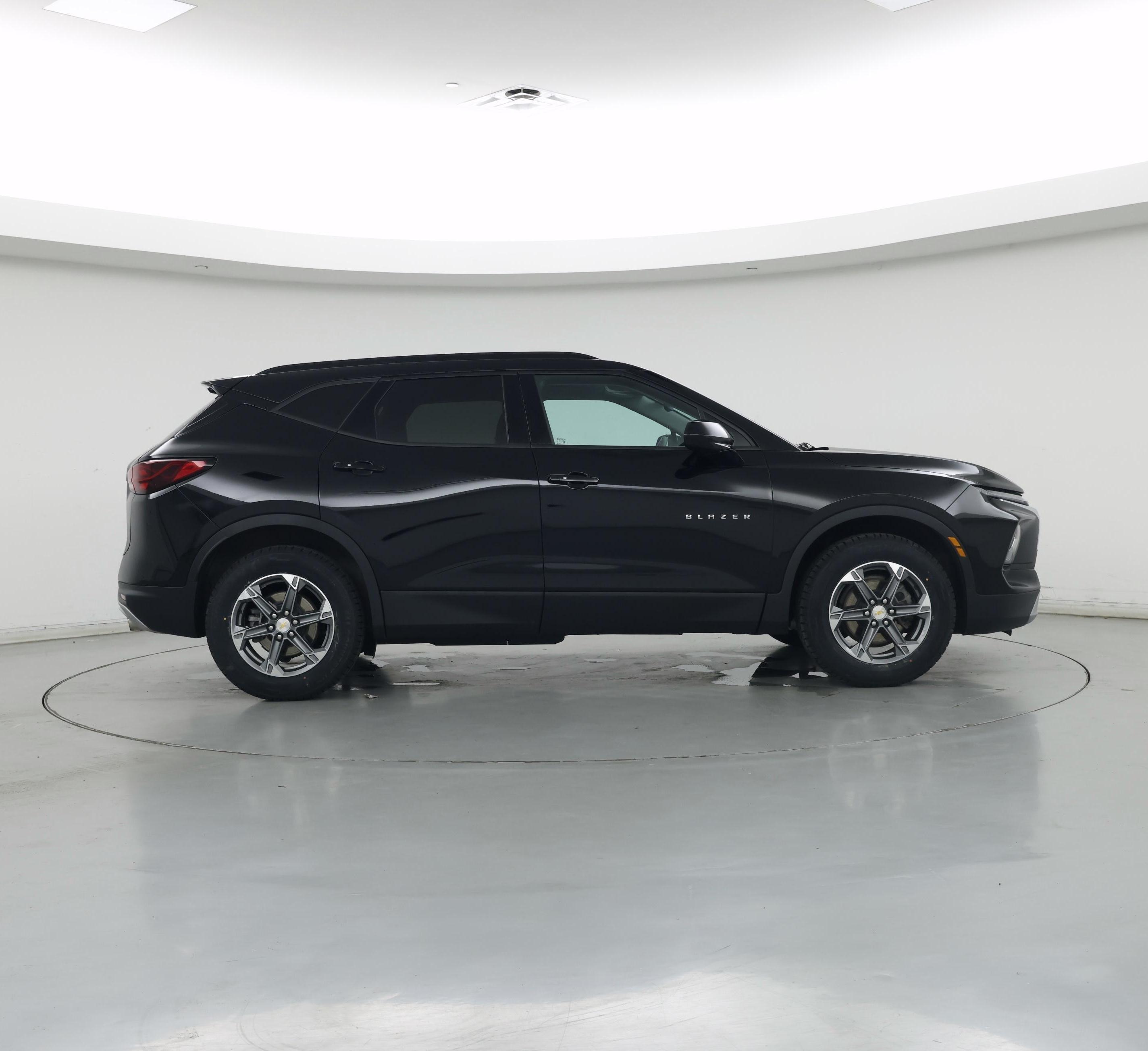 Thumbnail: 2023 Chevrolet Blazer - 7