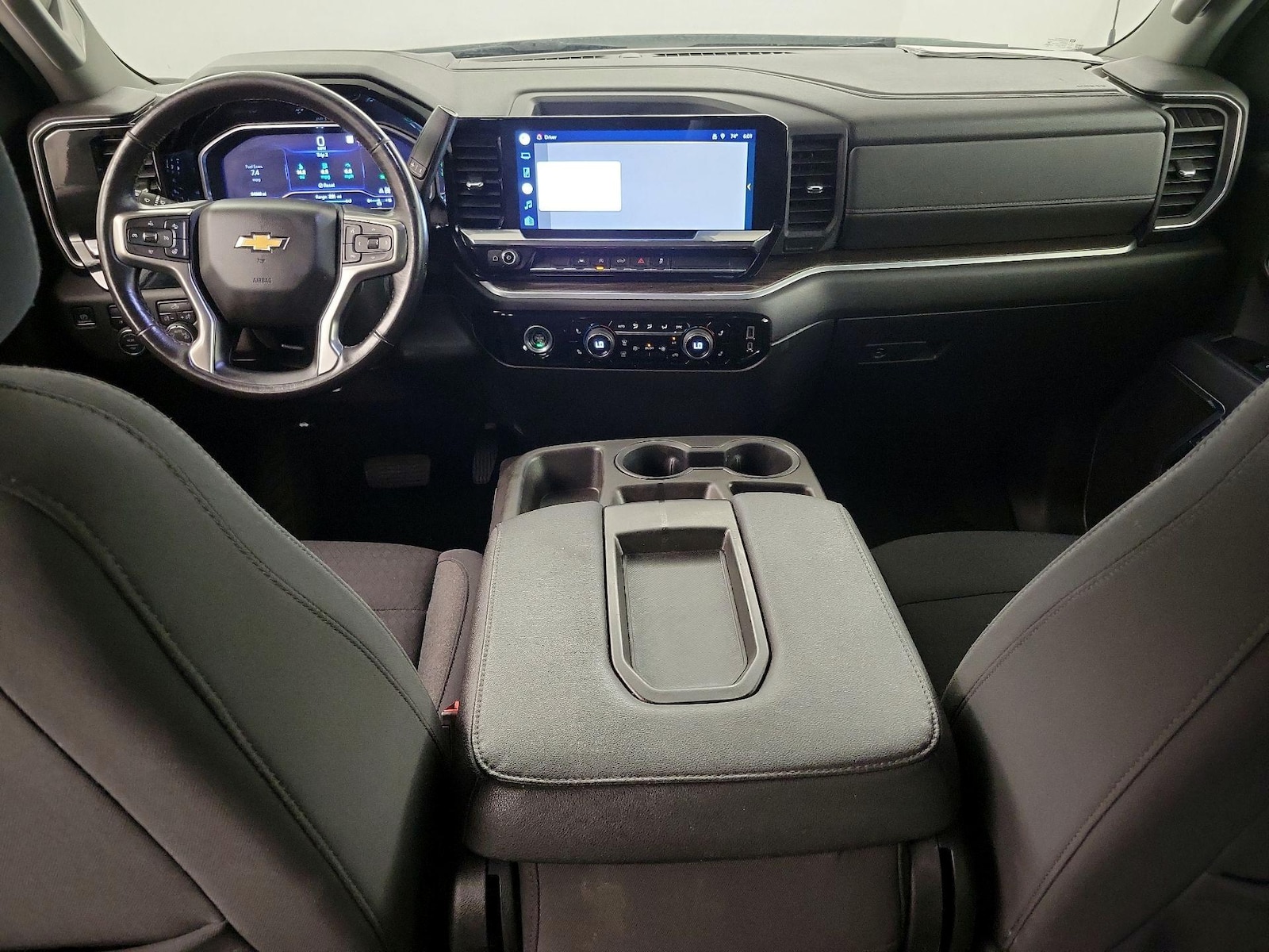 2022 Chevrolet Silverado 1500 LT - Photo 8