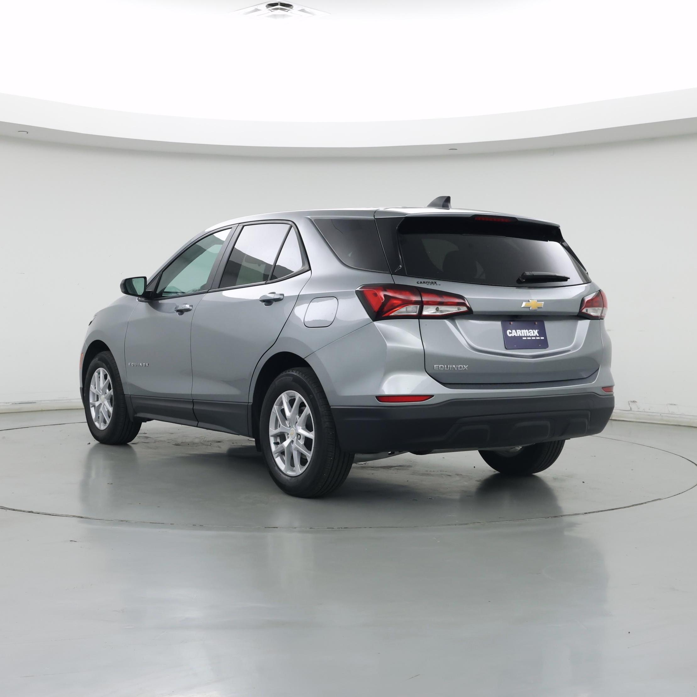 Thumbnail: 2023 Chevrolet Equinox - 2