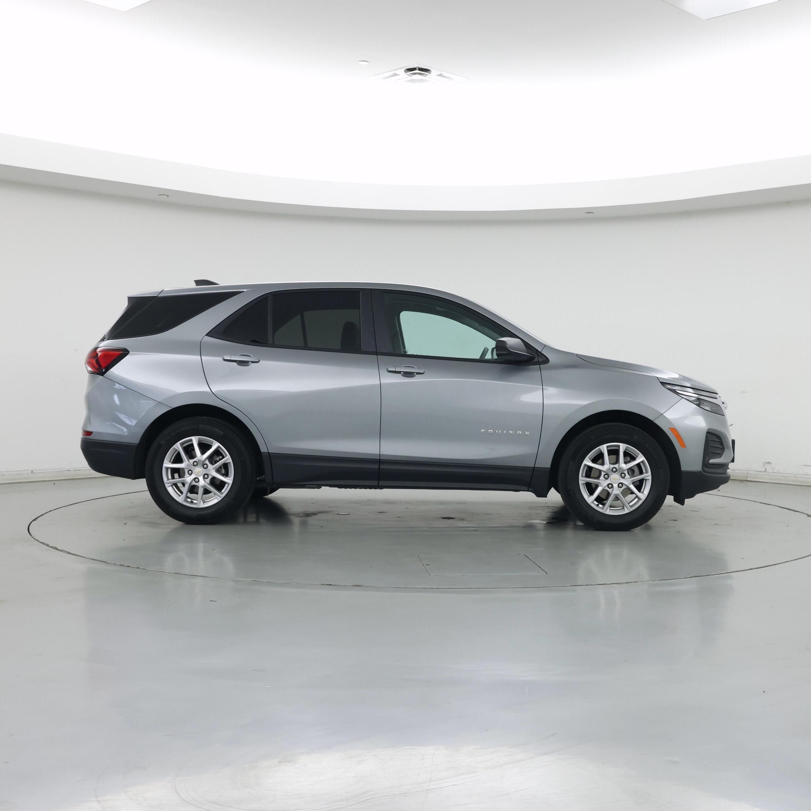 Thumbnail: 2023 Chevrolet Equinox - 7