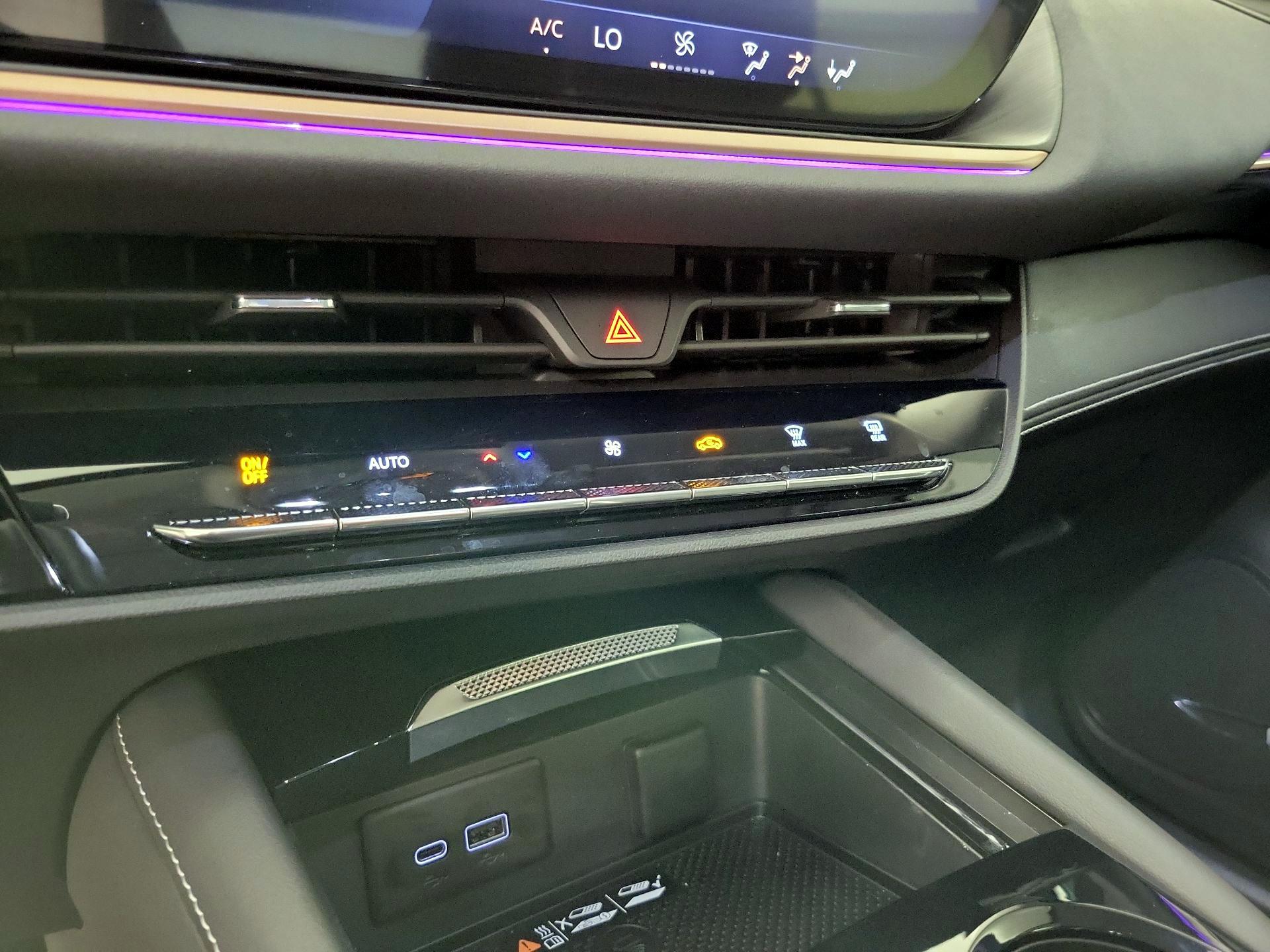 Thumbnail: 2025 Buick Envision - 16
