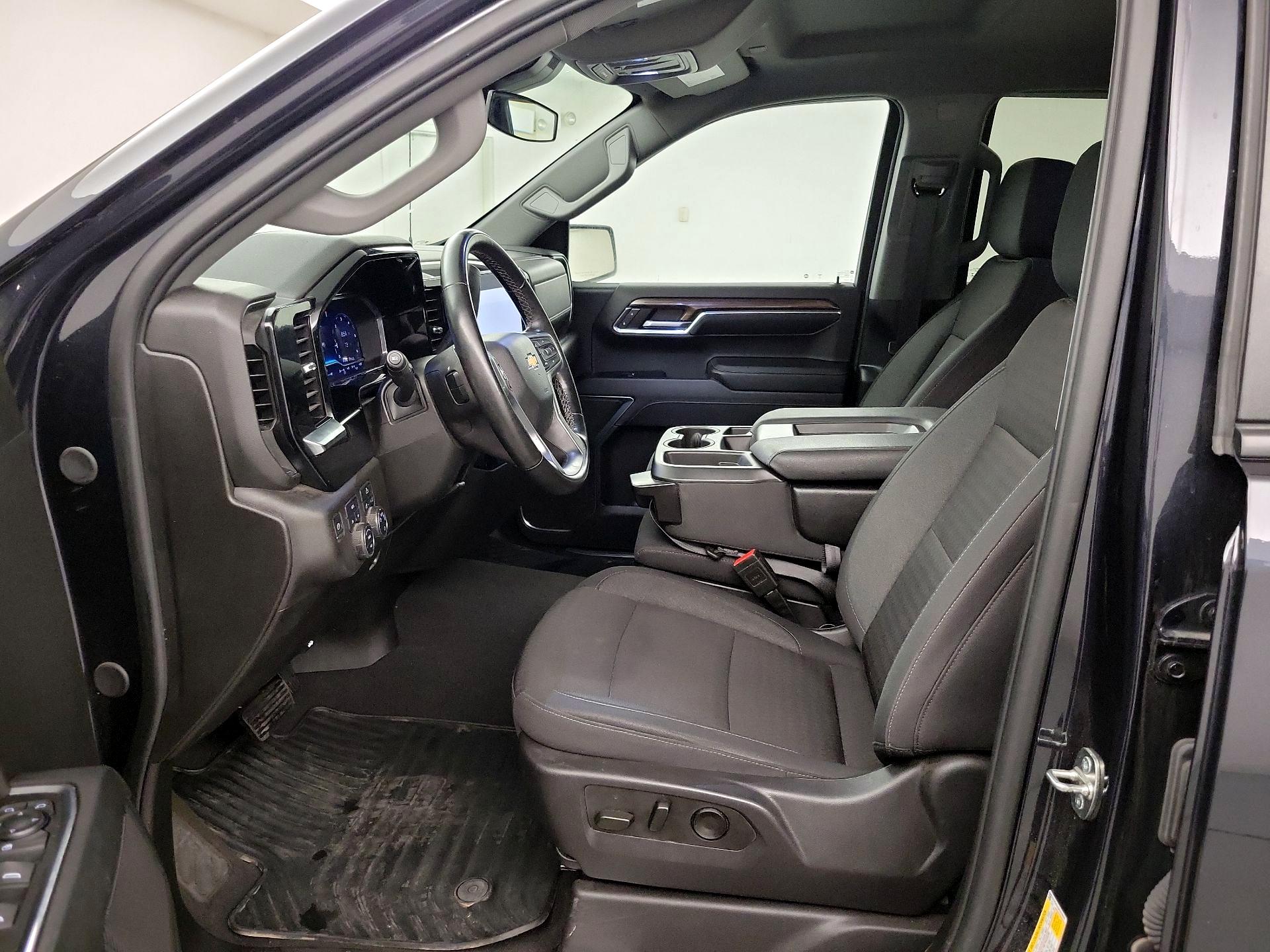 Thumbnail: 2024 Chevrolet Silverado 1500 - 11