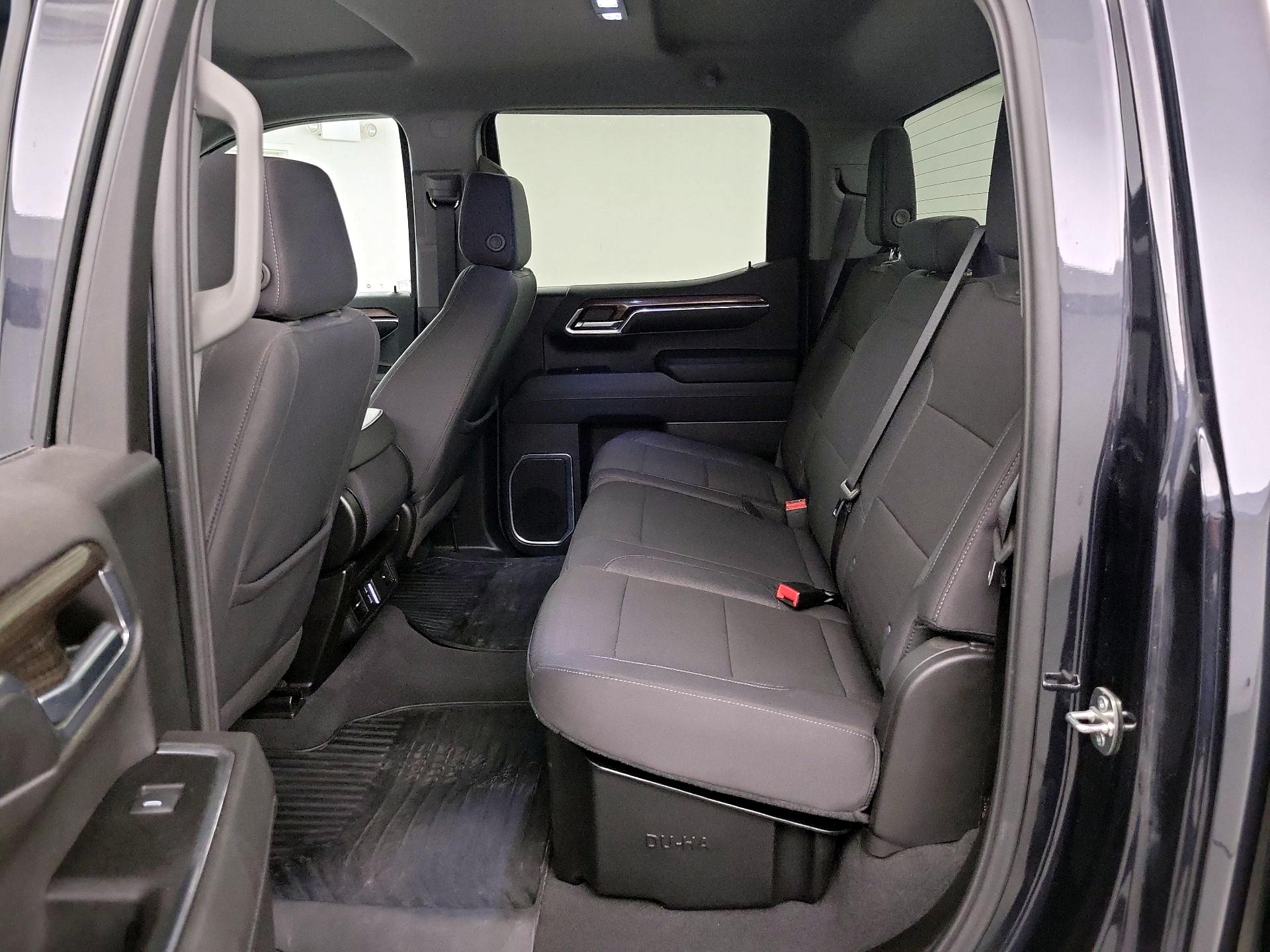 Thumbnail: 2024 Chevrolet Silverado 1500 - 19