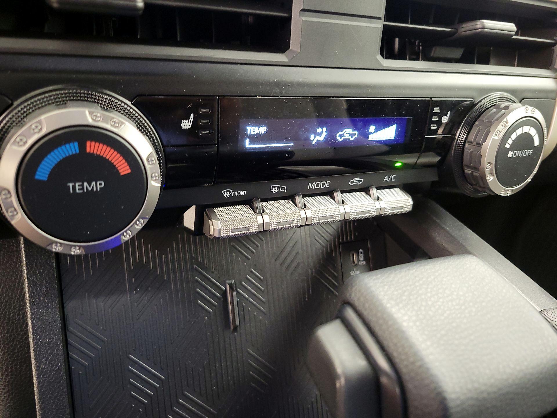 Thumbnail: 2024 Toyota Tacoma - 17