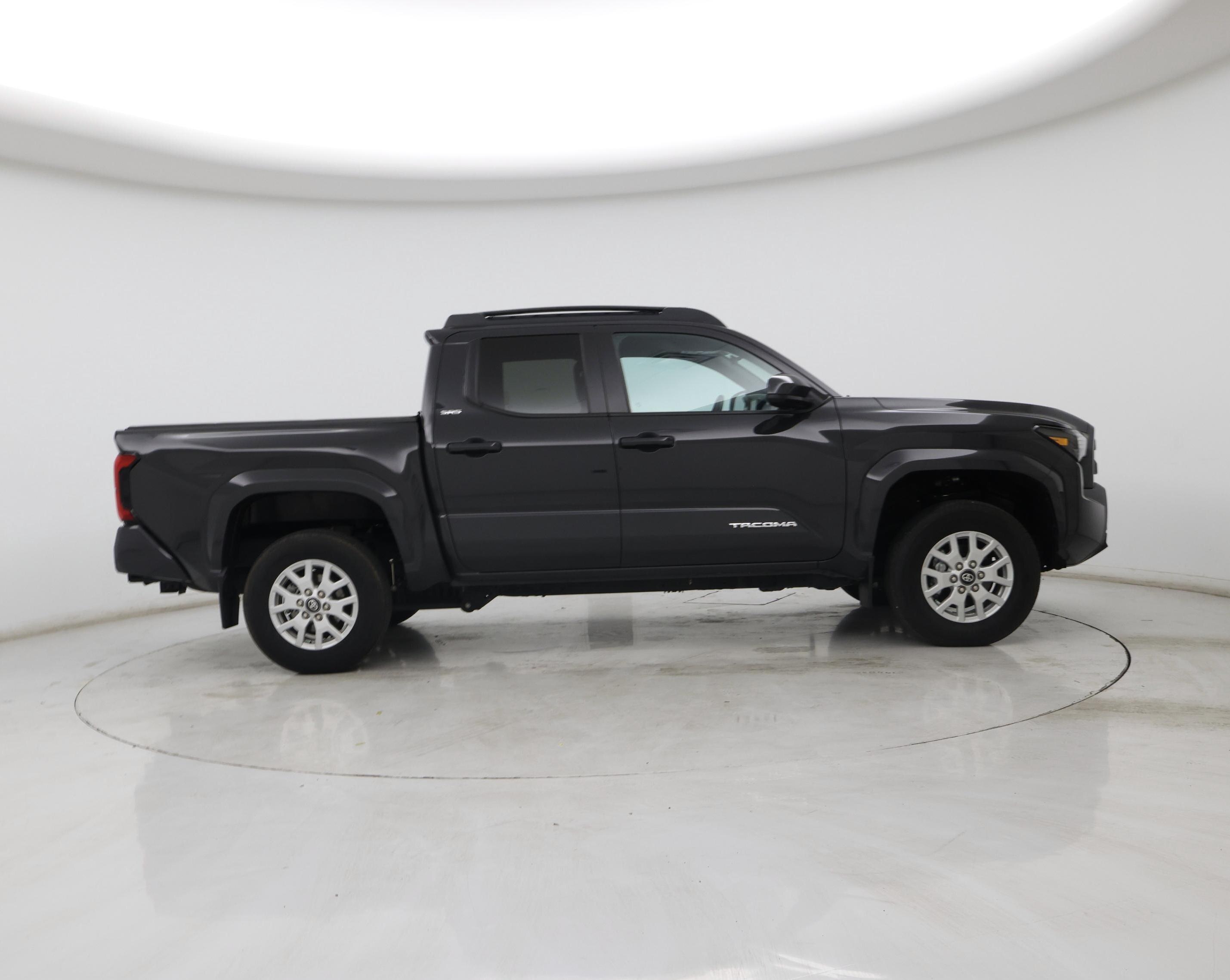 Thumbnail: 2024 Toyota Tacoma - 7