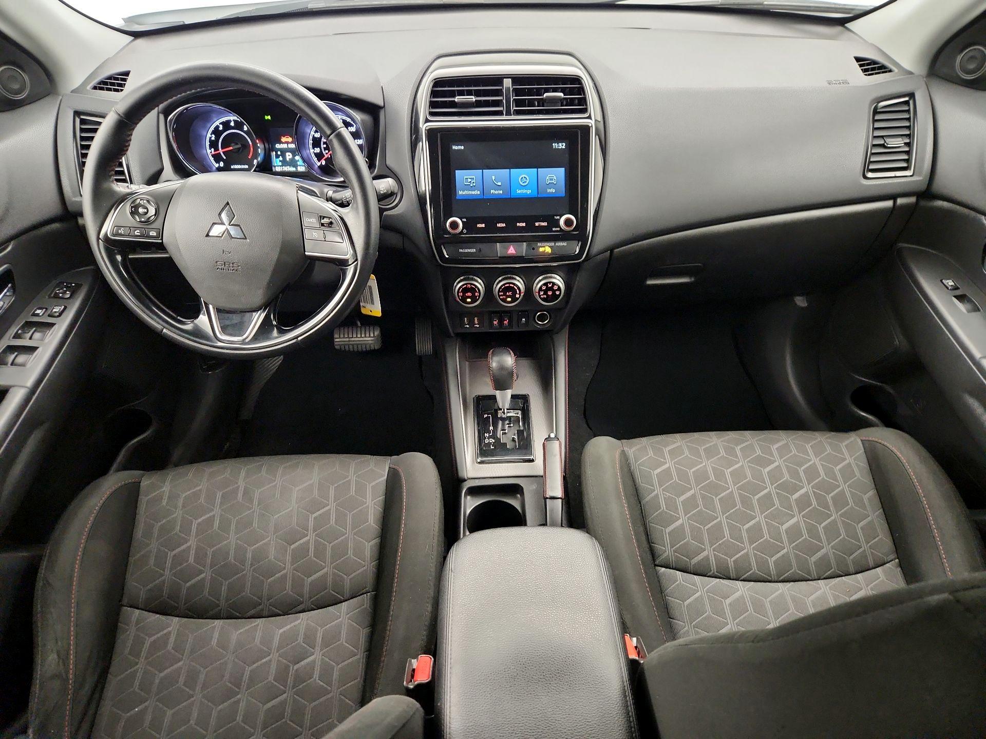 Thumbnail: 2021 Mitsubishi Outlander Sport - 9