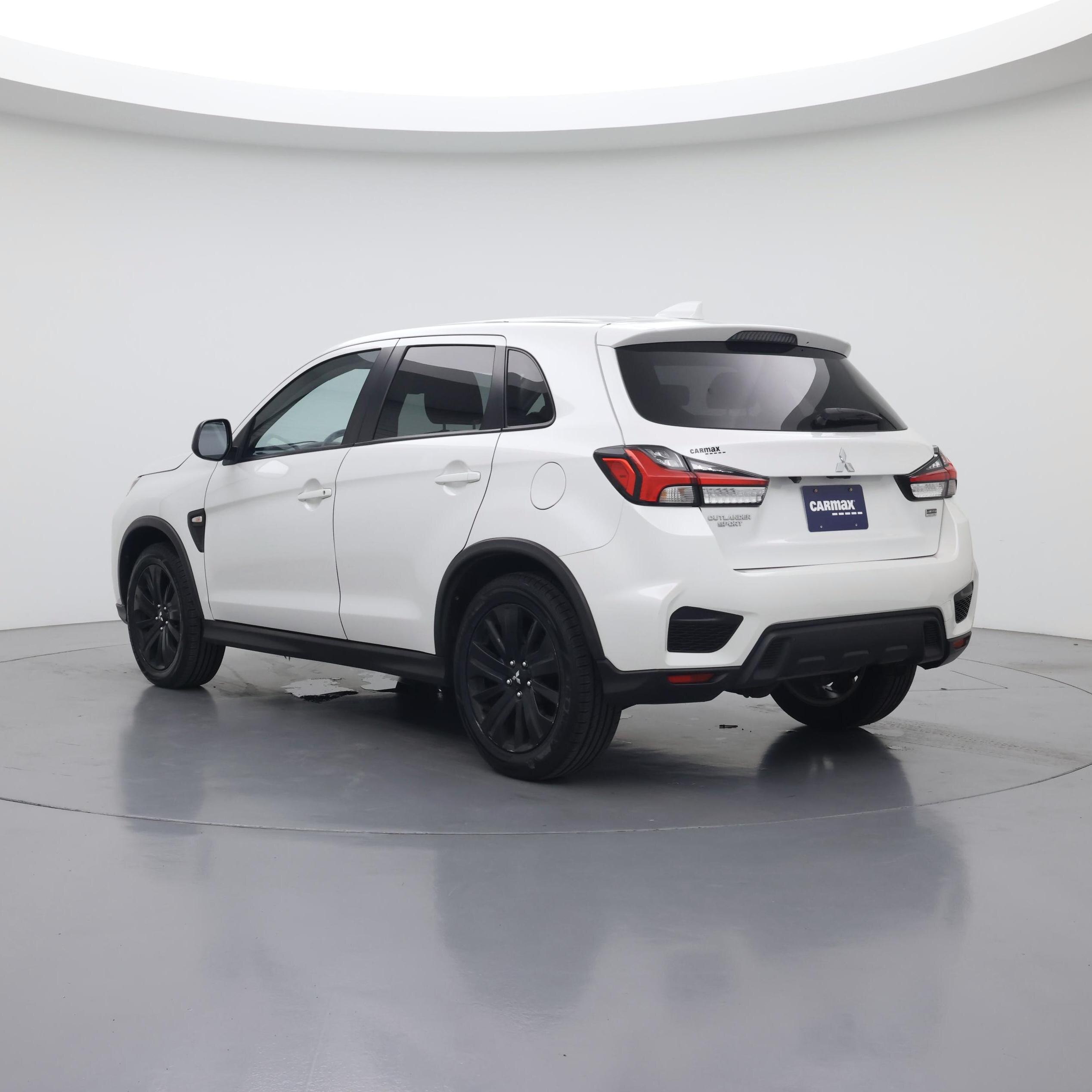 Thumbnail: 2021 Mitsubishi Outlander Sport - 2