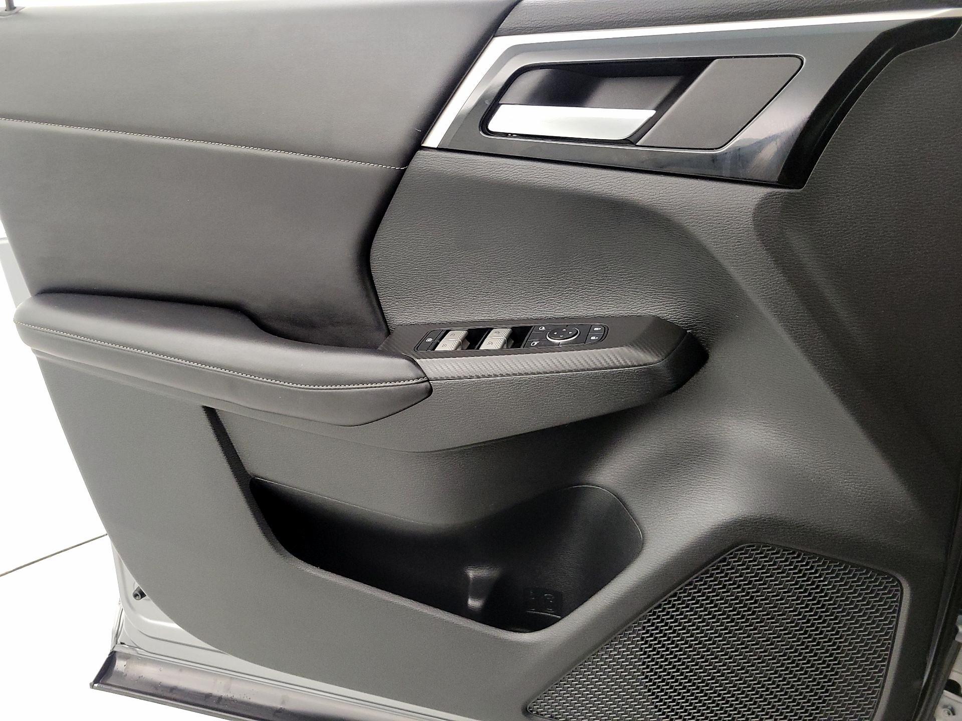 Thumbnail: 2022 Mitsubishi Outlander - 12