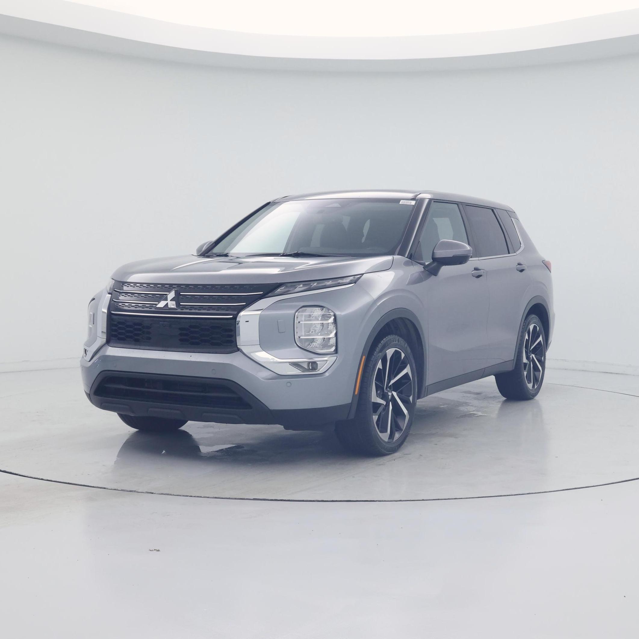 Thumbnail: 2022 Mitsubishi Outlander - 4