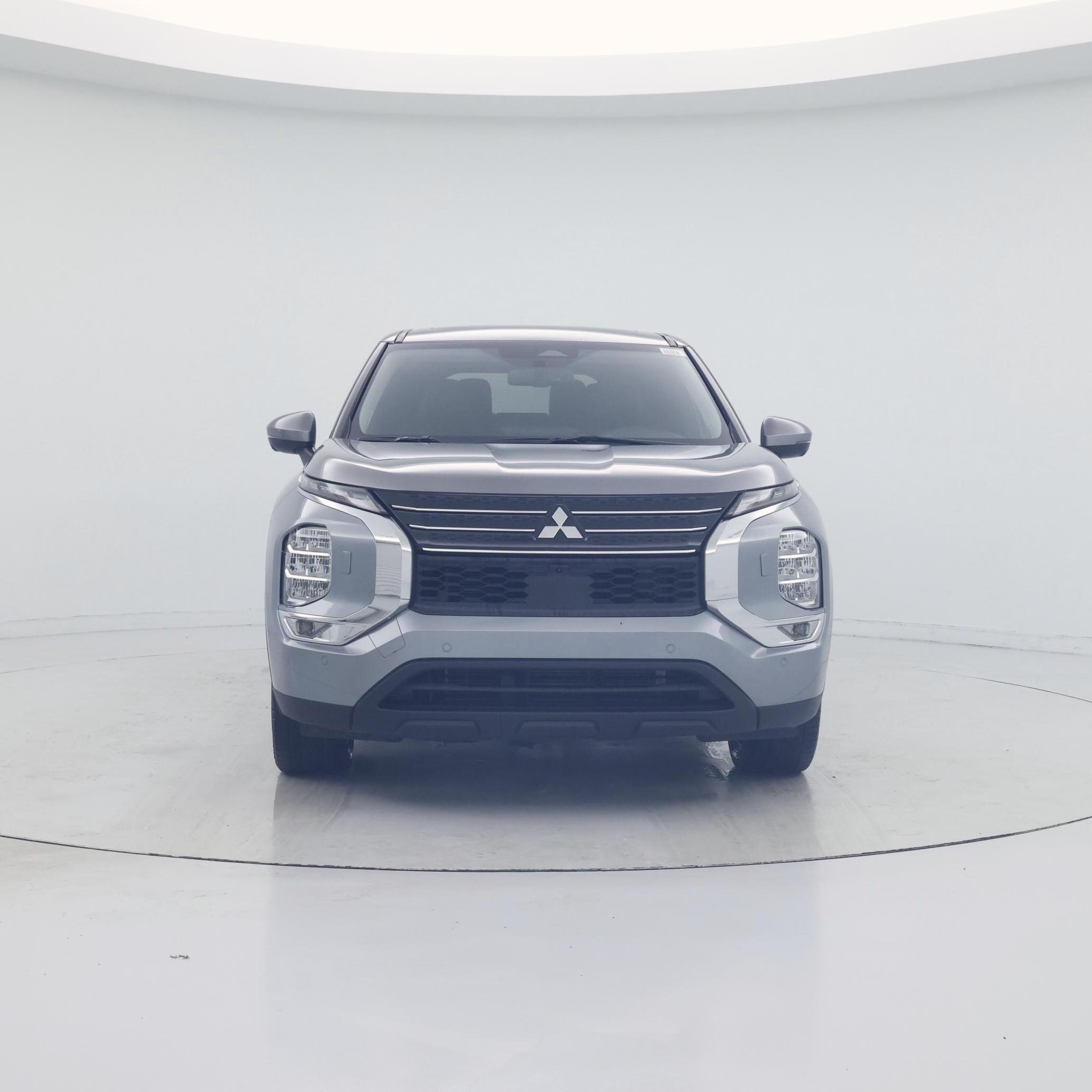 Thumbnail: 2022 Mitsubishi Outlander - 5