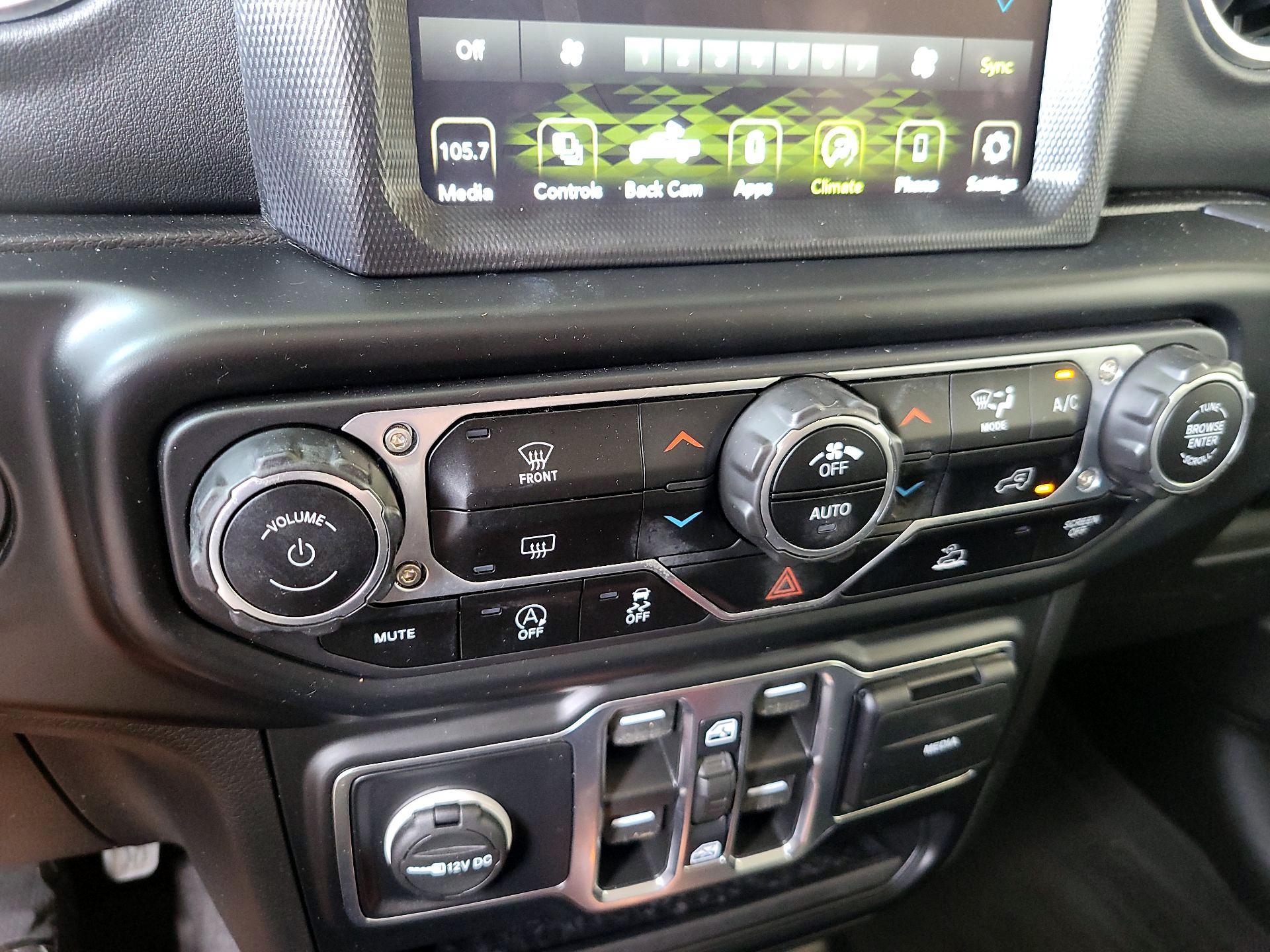Thumbnail: 2022 Jeep Gladiator - 16